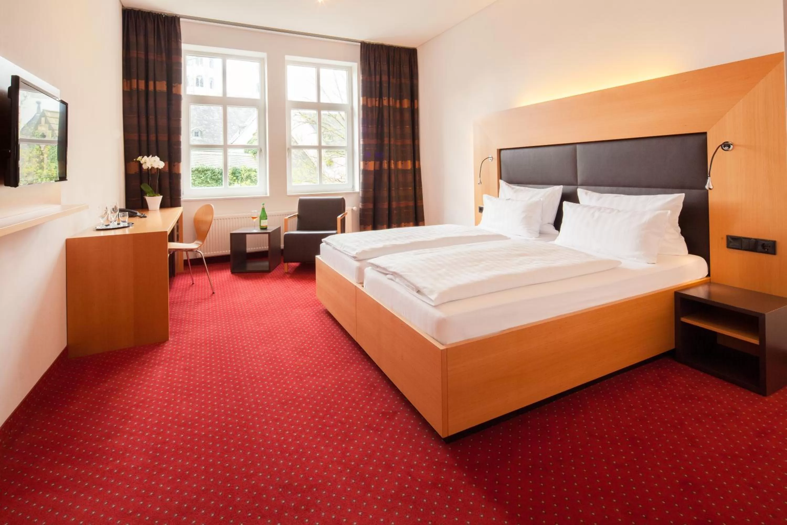 Photo of the whole room, Bed in Hotel Der Achtermann