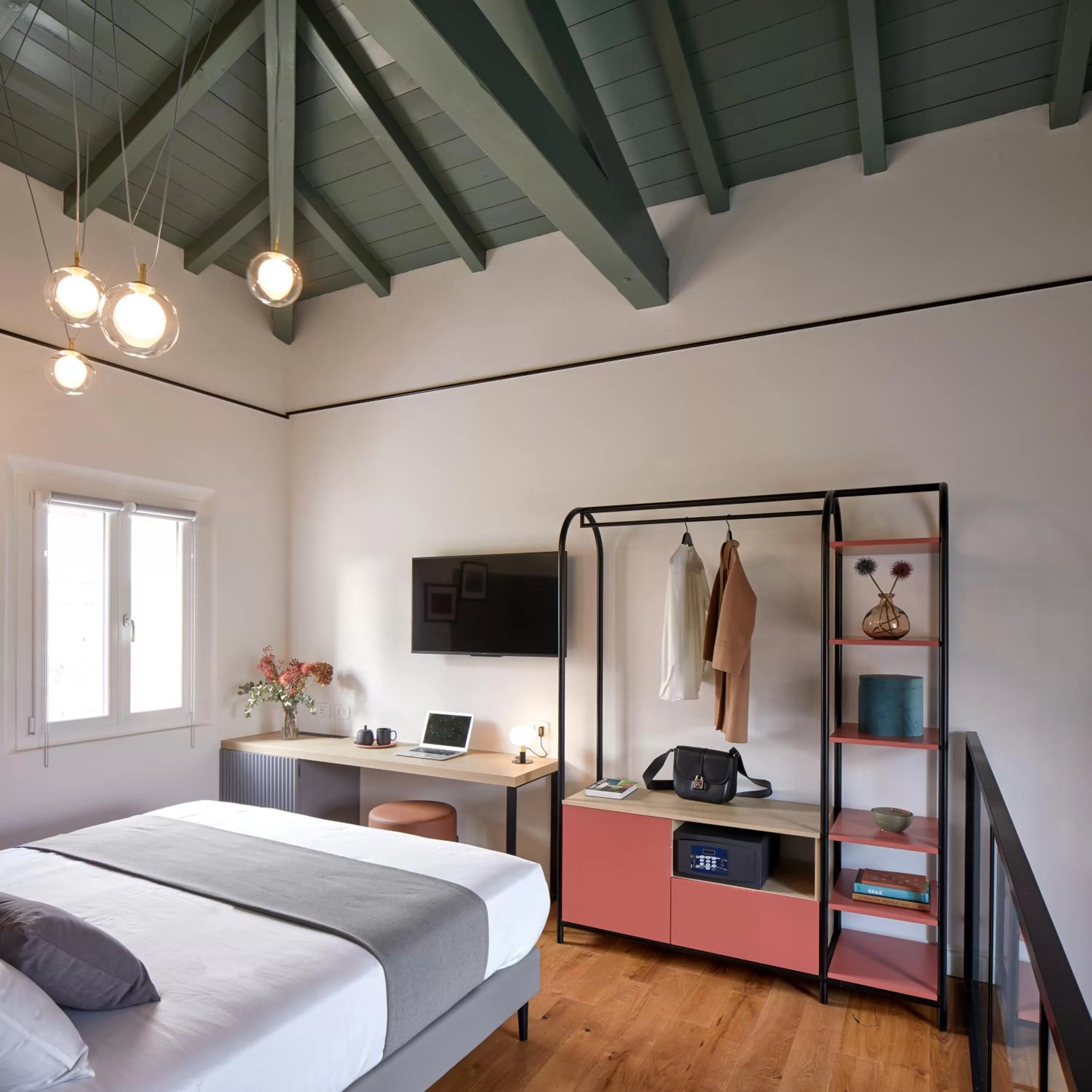 Communal lounge/ TV room, Bed in Ca’ Prandini