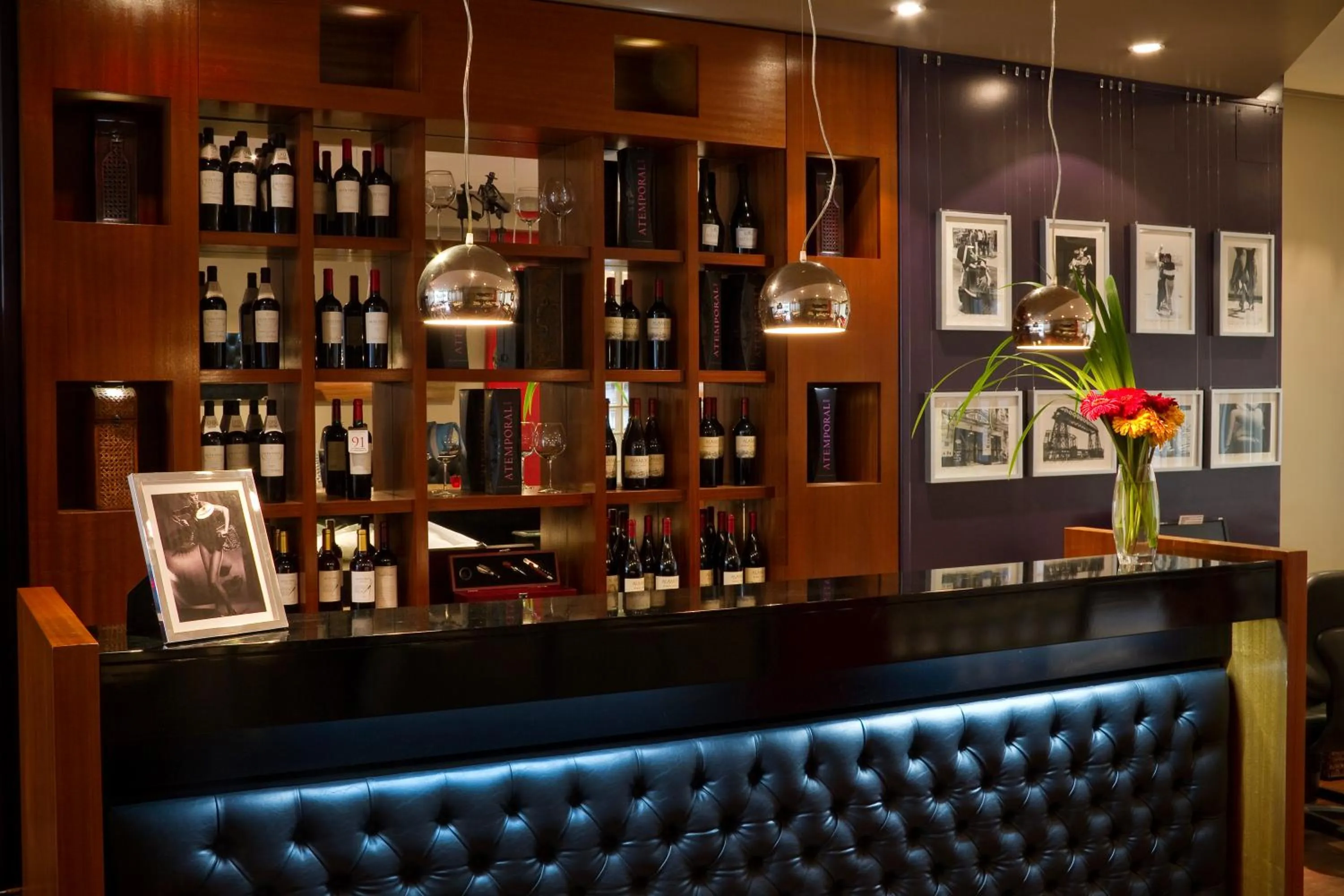 Lounge or bar in Palermo Suites Buenos Aires Hotel & Apartments