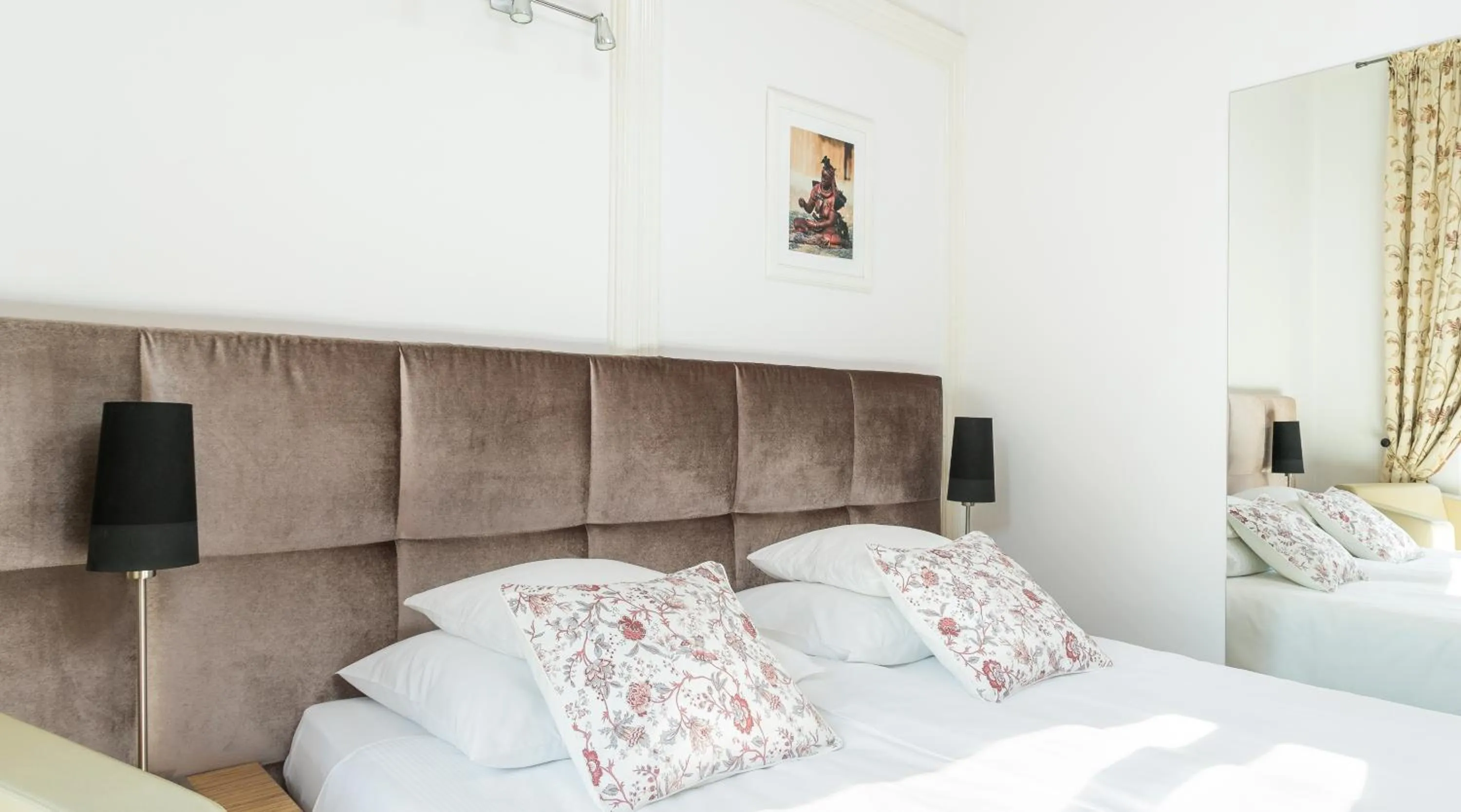 Photo of the whole room, Bed in Cracowdays