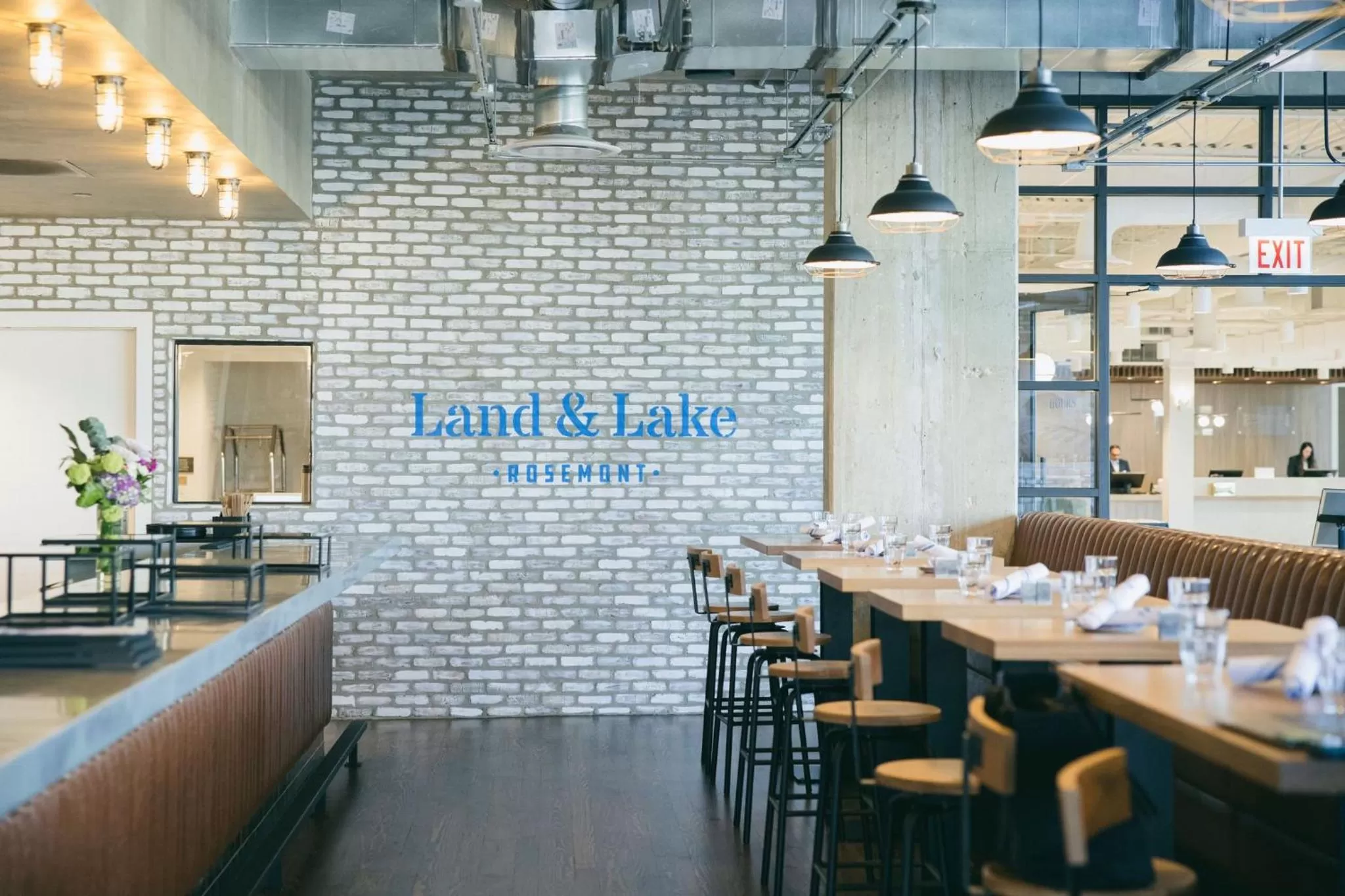 Restaurant/places to eat in Staybridge Suites Chicago O'Hare - Rosemont by IHG