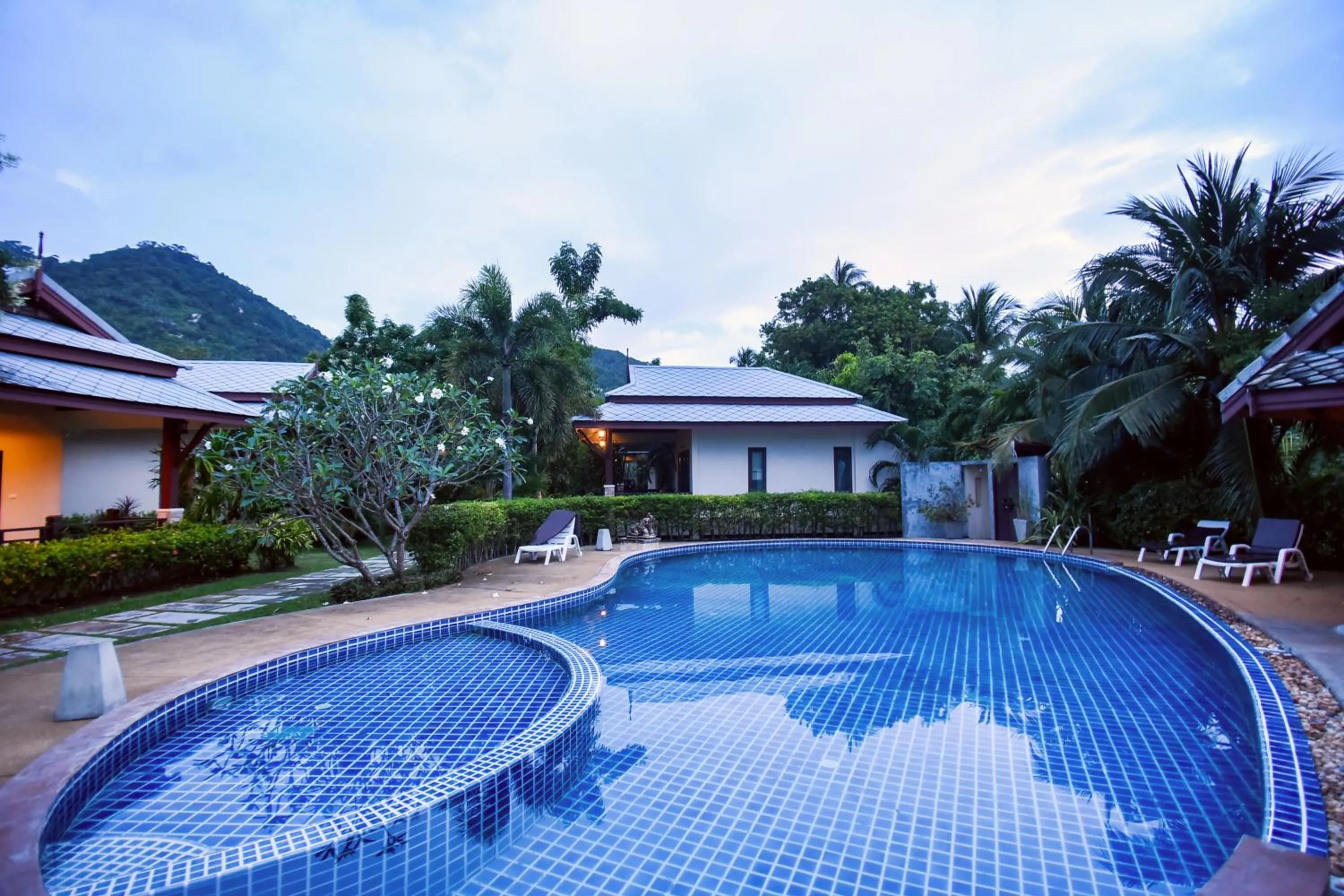 Swimming pool in Grand Manita Beach Resort