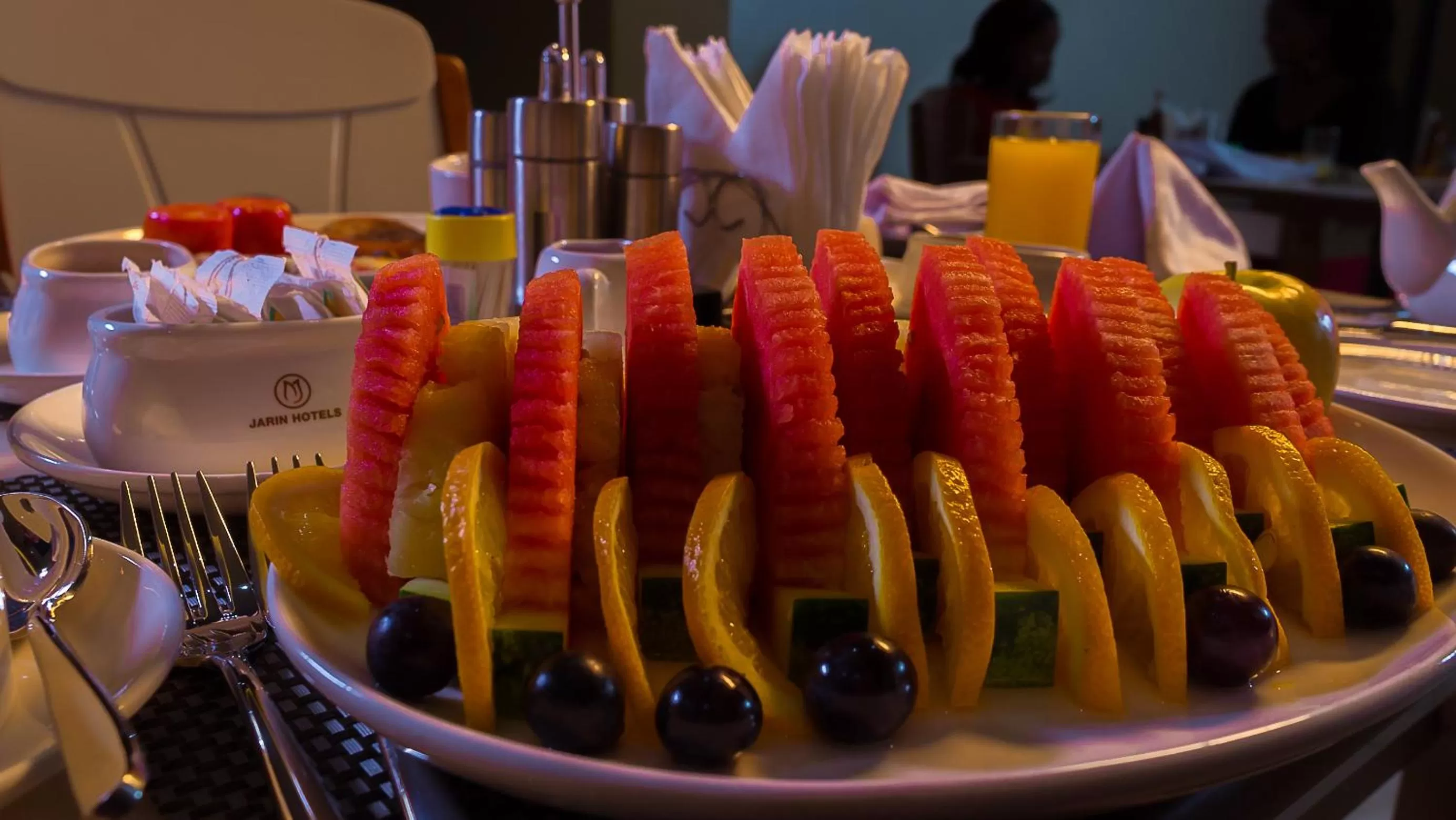 Food and drinks in Jarin Hotel