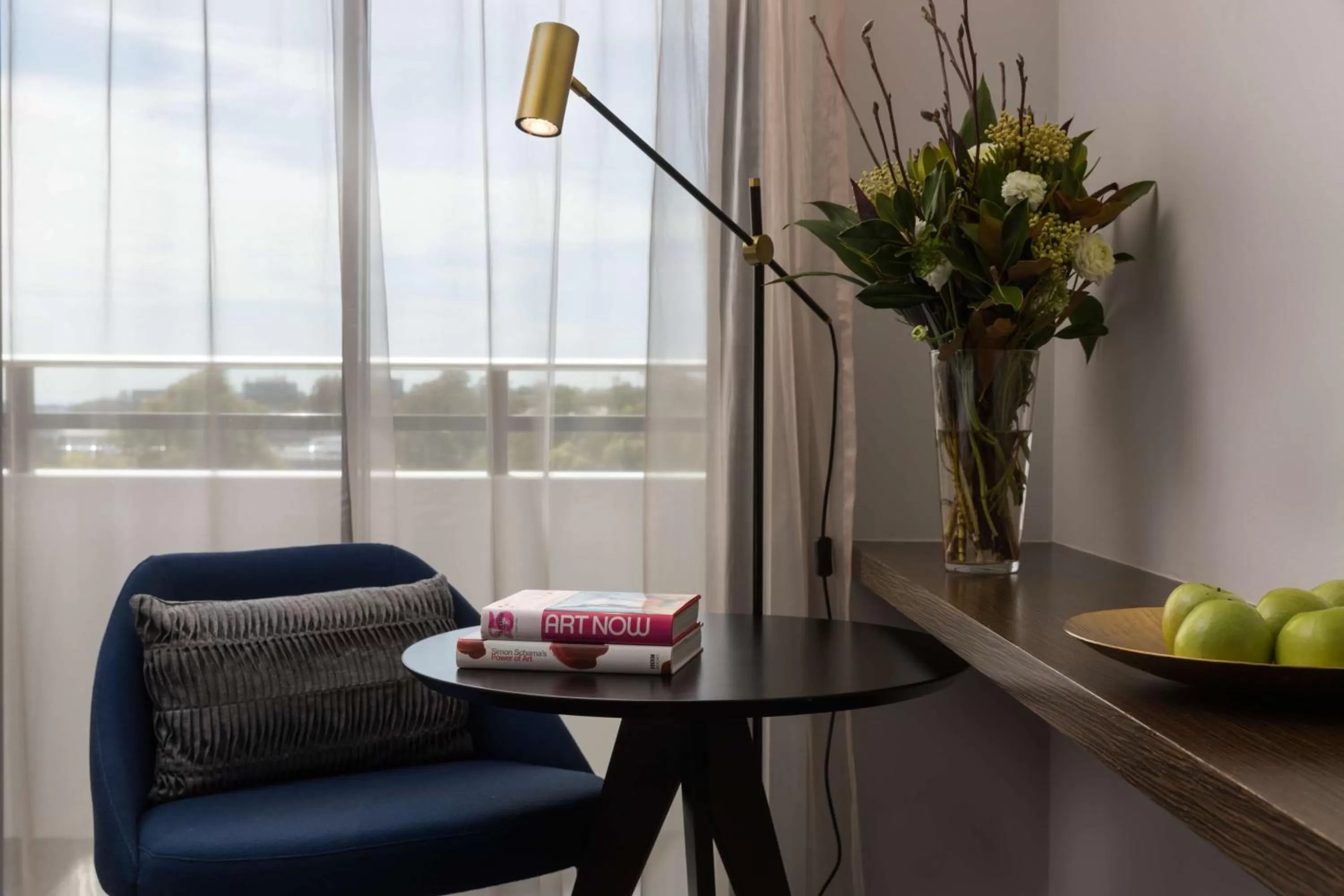 Photo of the whole room in Rydges Campbelltown