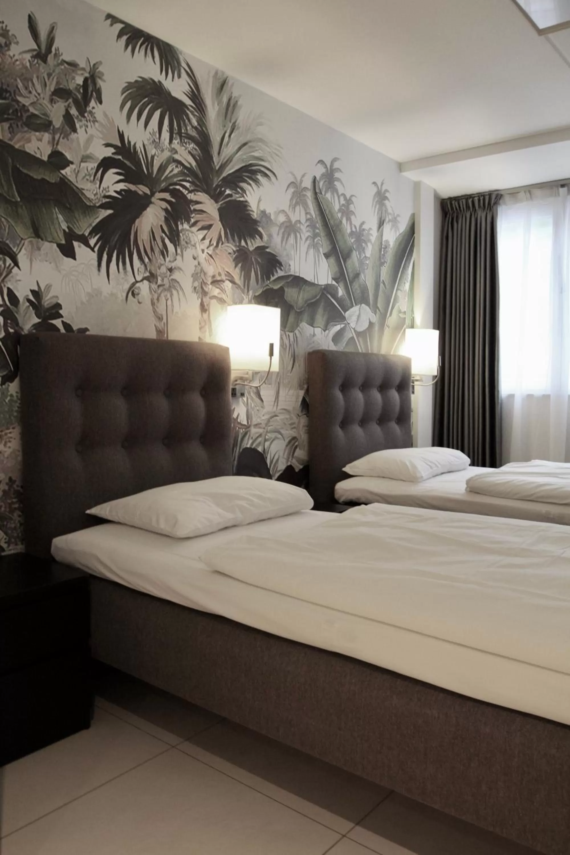 Bed in Super Stay Hotel, Oslo