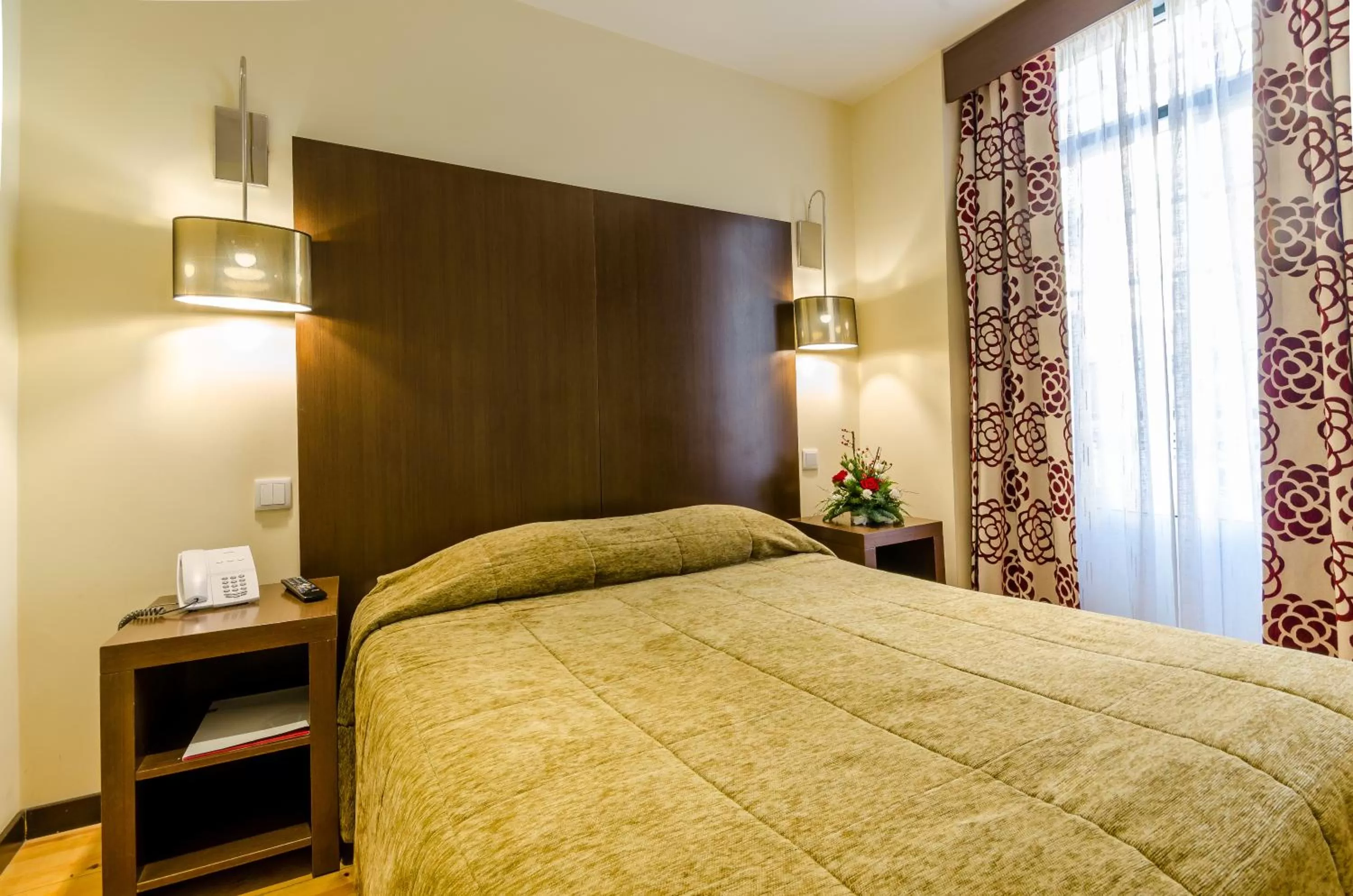 Photo of the whole room, Bed in Hotel Duas Nações