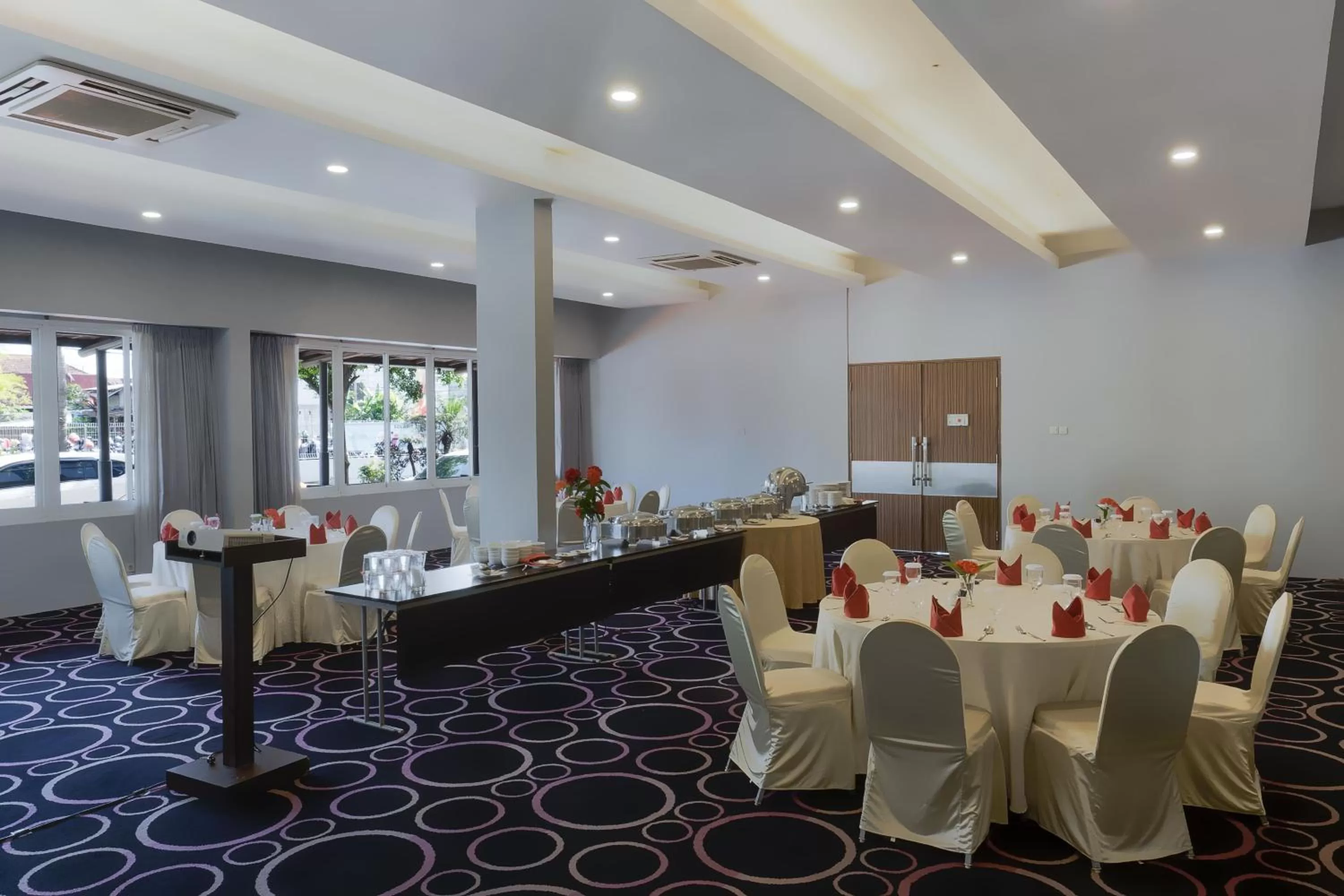 Meeting/conference room in Solaris Hotel Malang