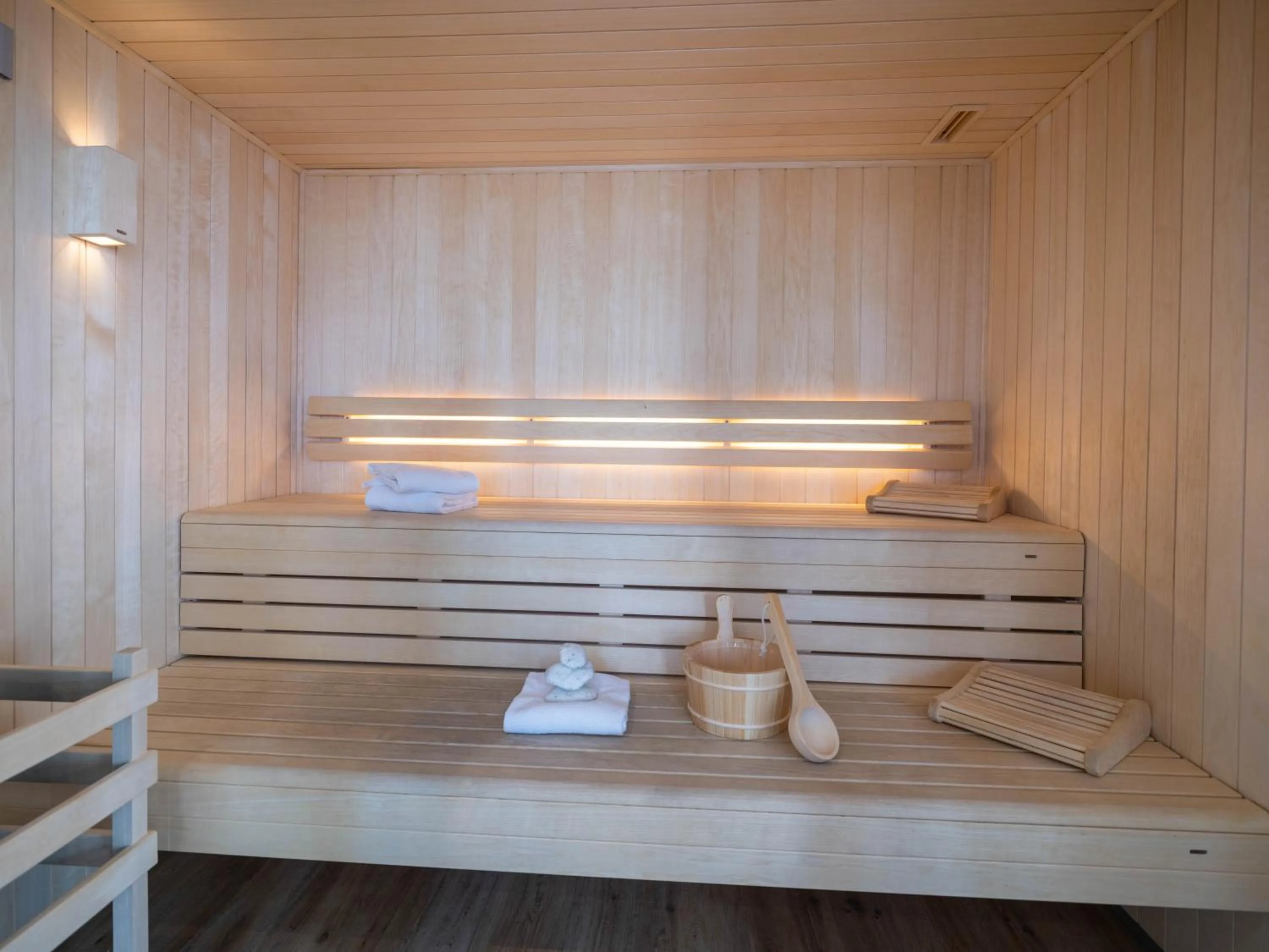 Spa and wellness centre/facilities in Westotel Pornic Côte de Jade