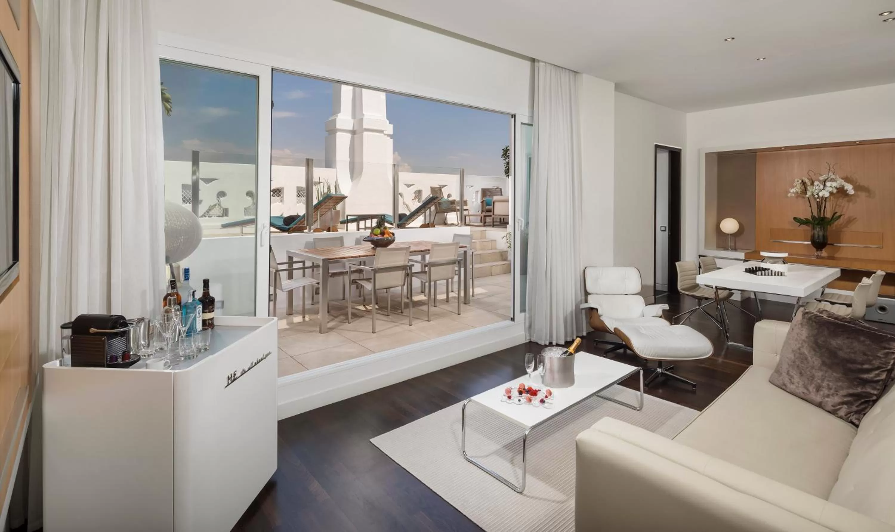 Bathroom in ME Madrid Reina Victoria by Meliá