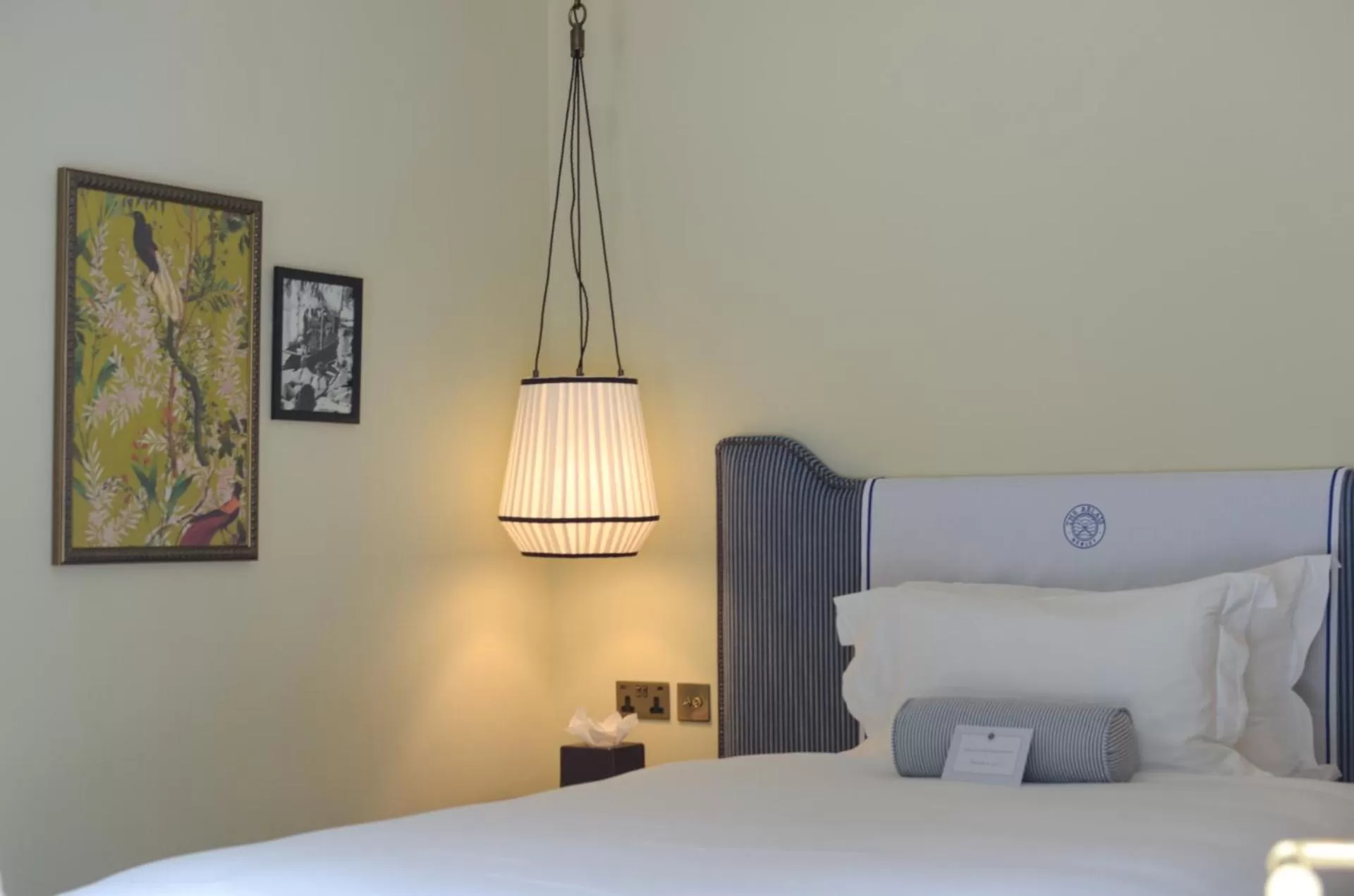 Bedroom, Bed in The Relais Henley