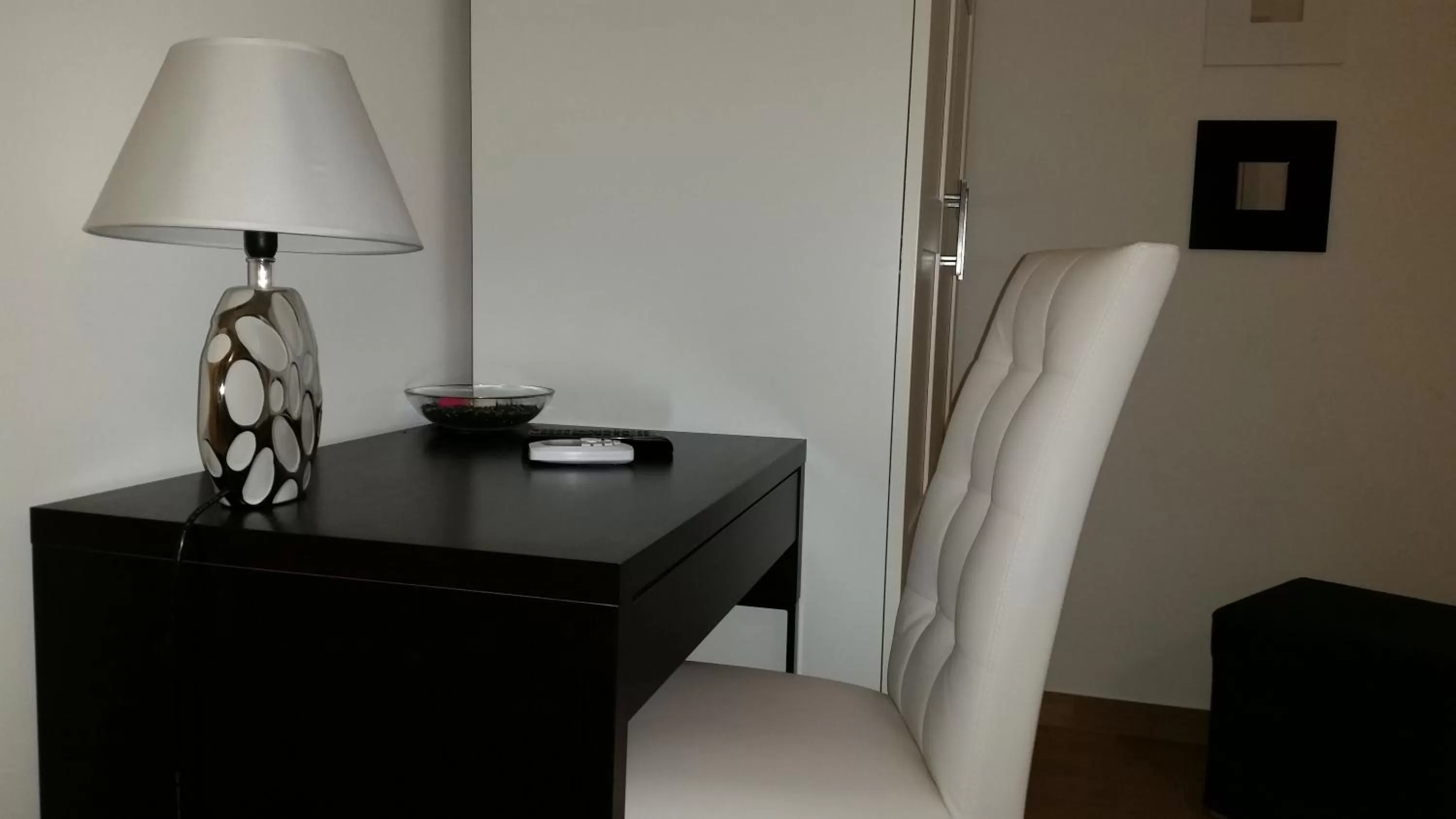 Photo of the whole room in La Suite Di Segesta