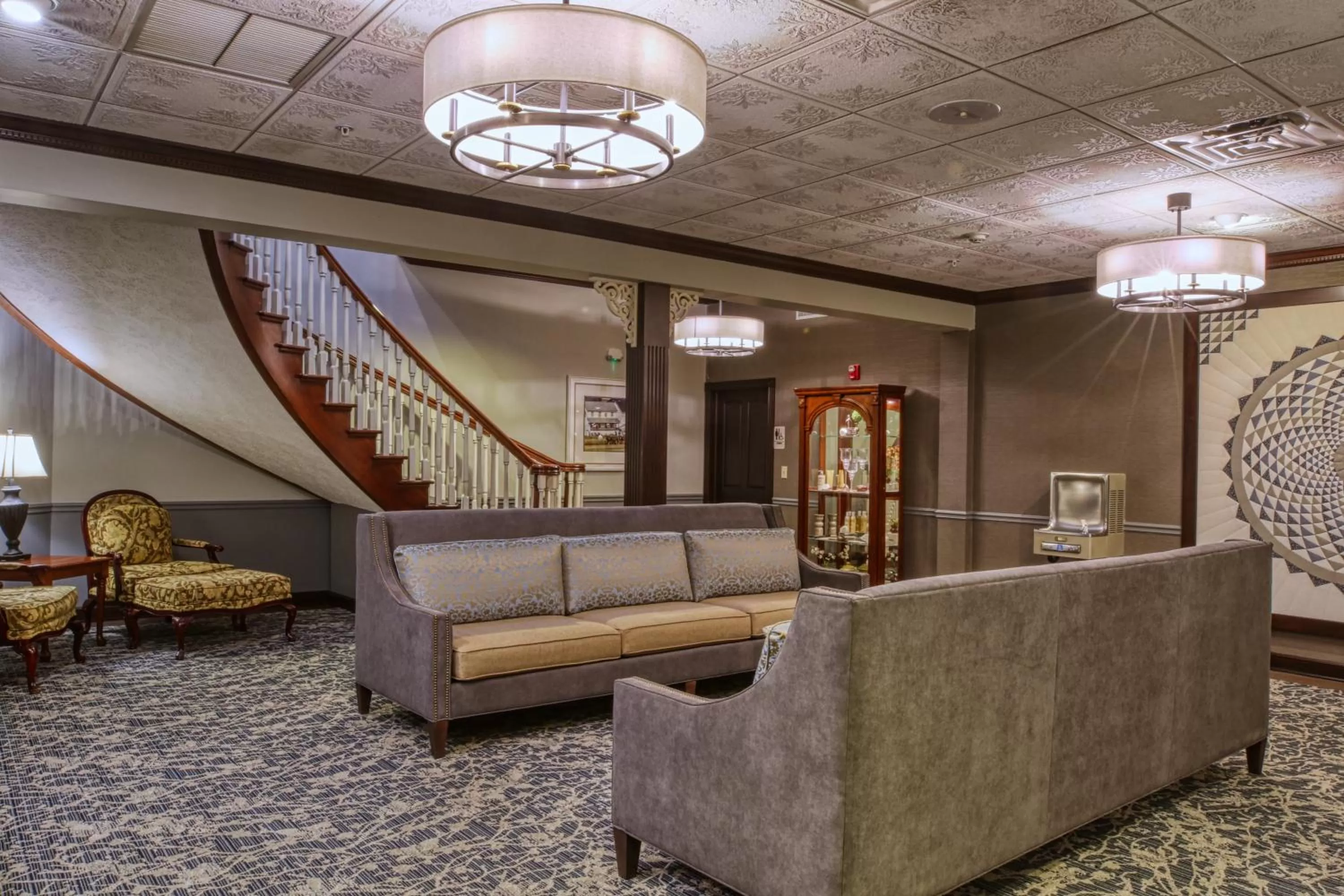 Seating area in Carlisle Inn Walnut Creek