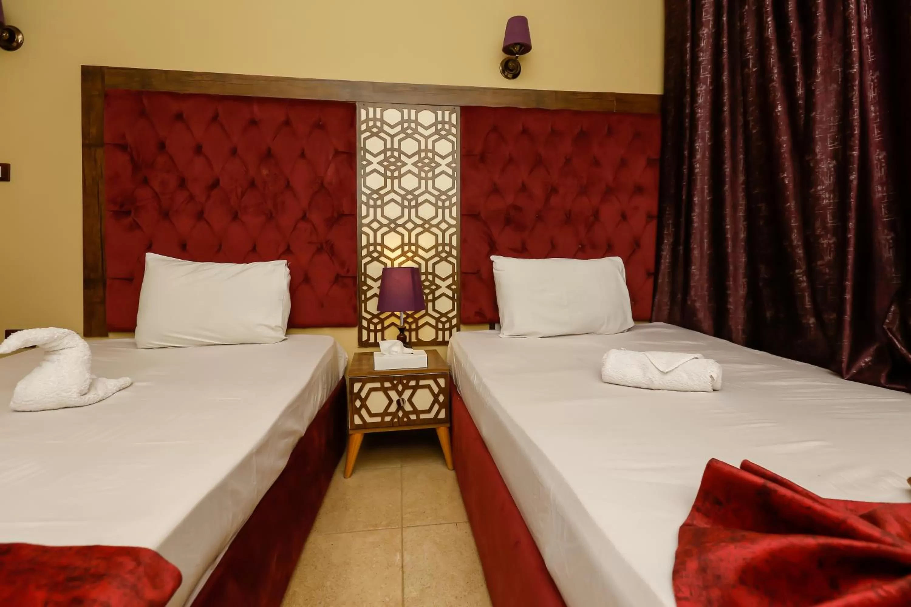 Bed in King Cheops Inn - Pyramid View