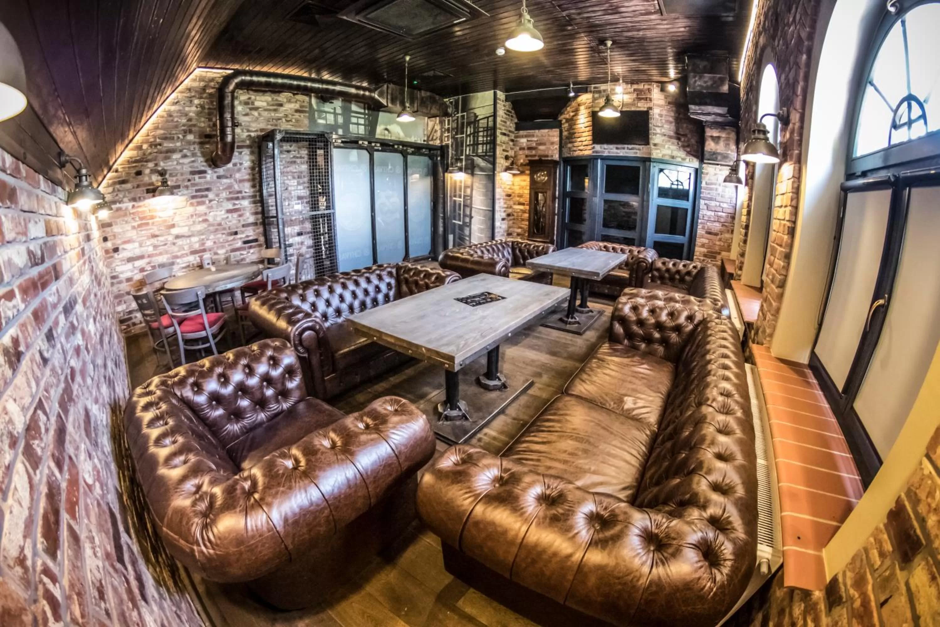 Nightclub / DJ, Seating Area in Willa Stara Przepompownia