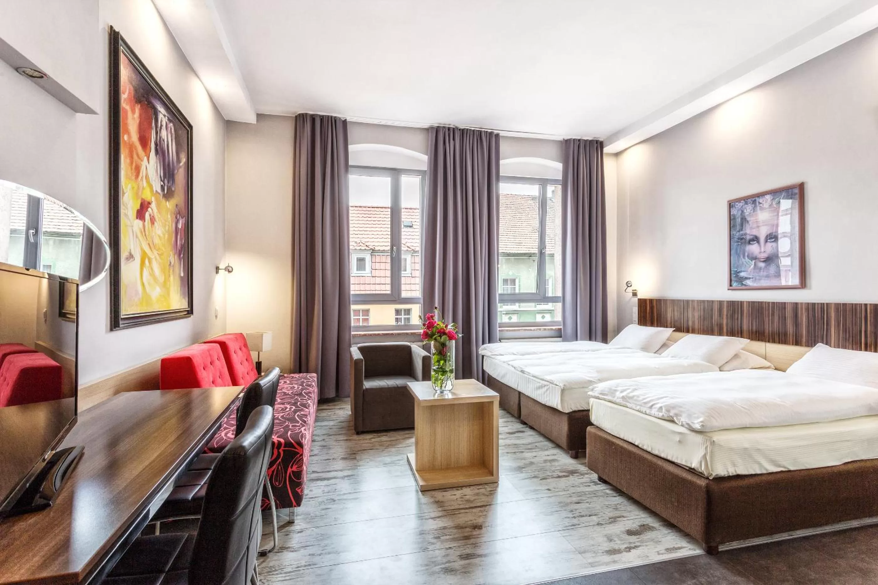 Photo of the whole room, Bed in Grand Boutique Hotel - dawny Hotel Kaliski Ratuszowy