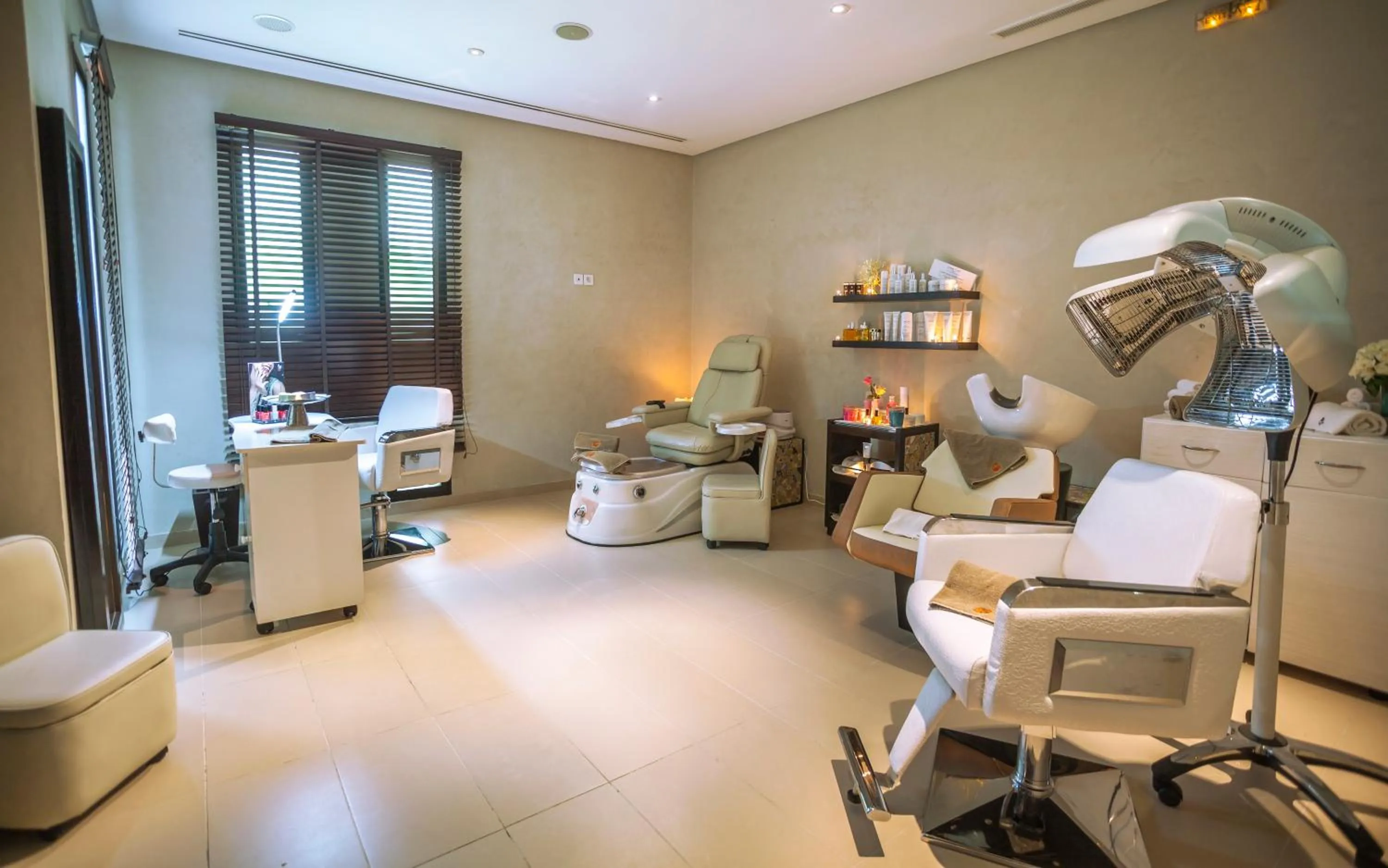 Fitness centre/facilities in Mövenpick Hotel Gammarth Tunis