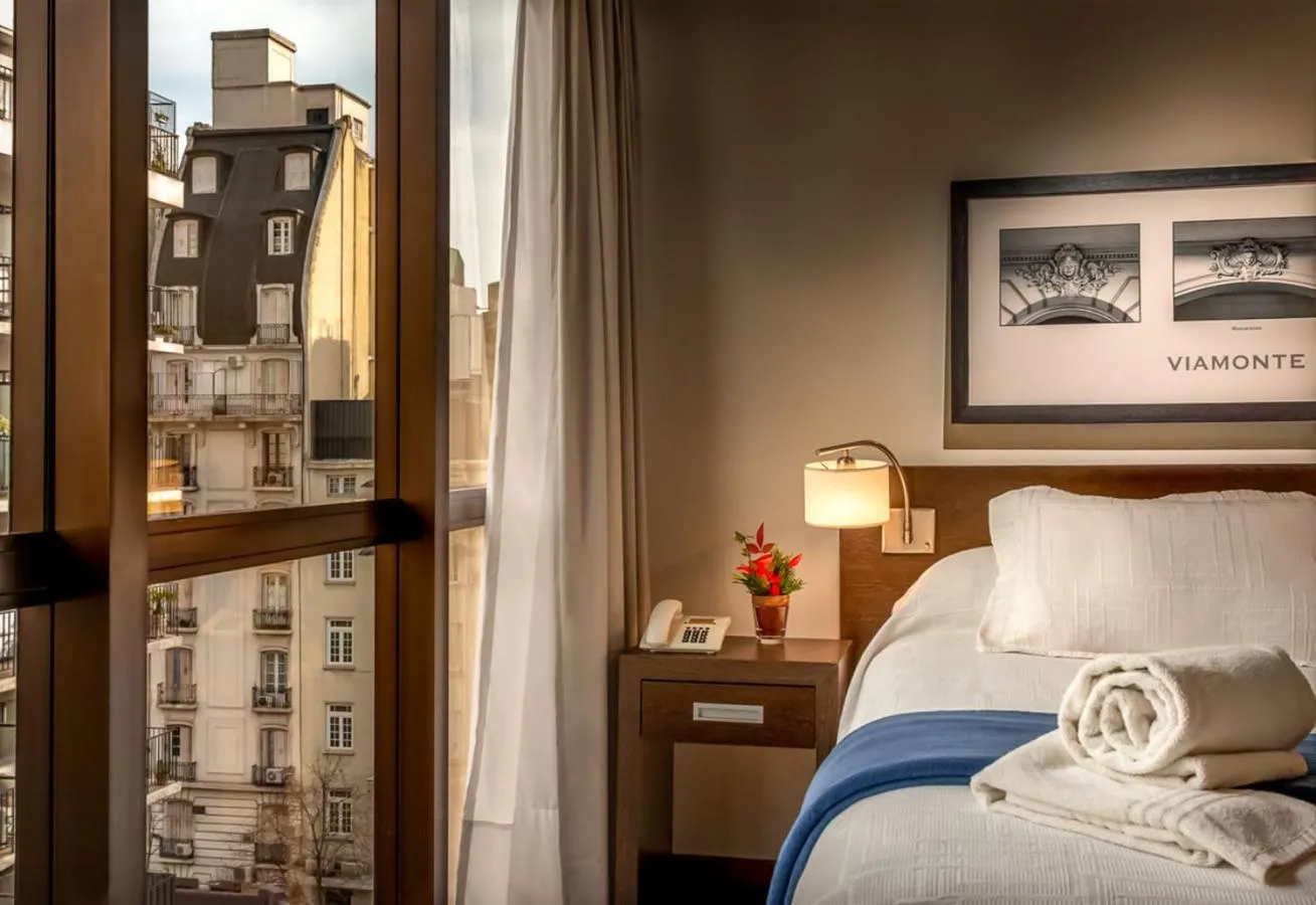 Bedroom, Bed in Up Viamonte Hotel