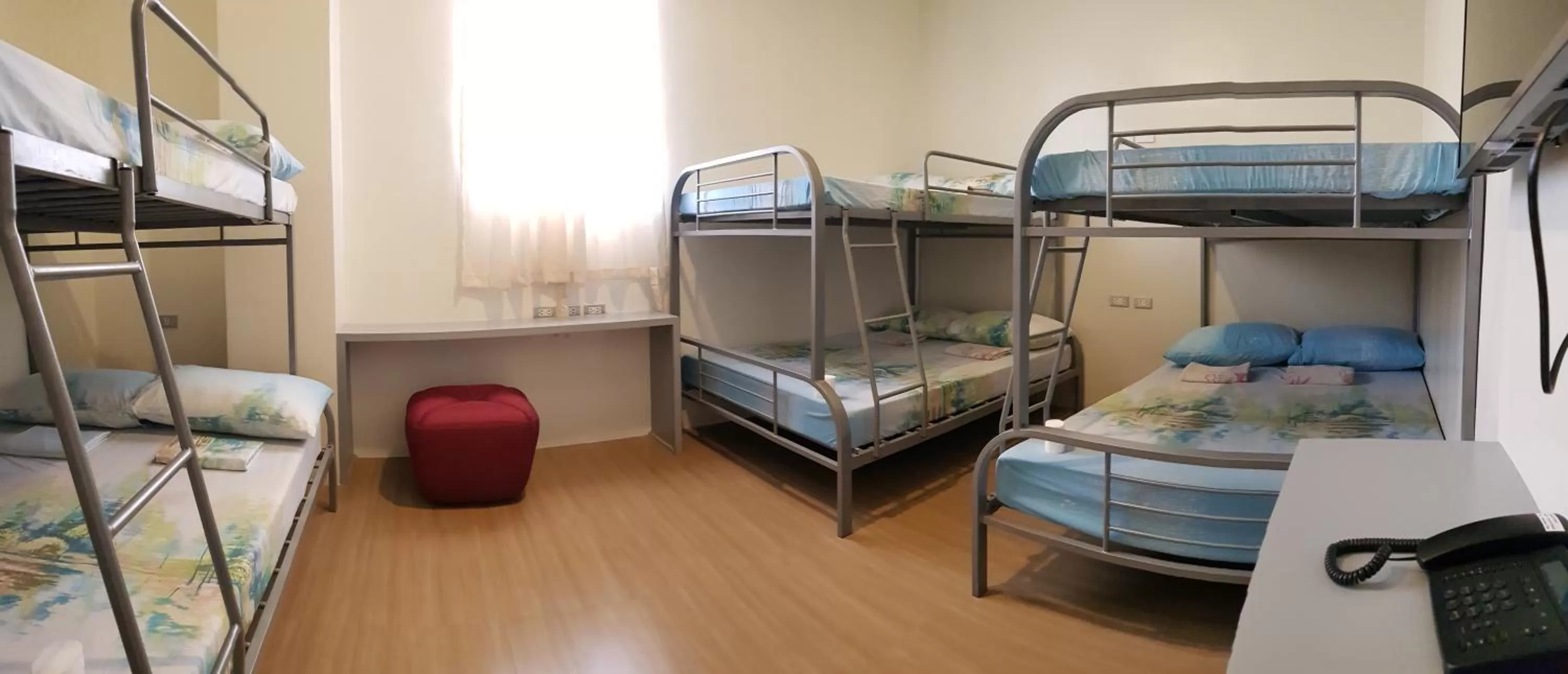 Family, Bed in Zillion Pavilion Family & Business Hotel