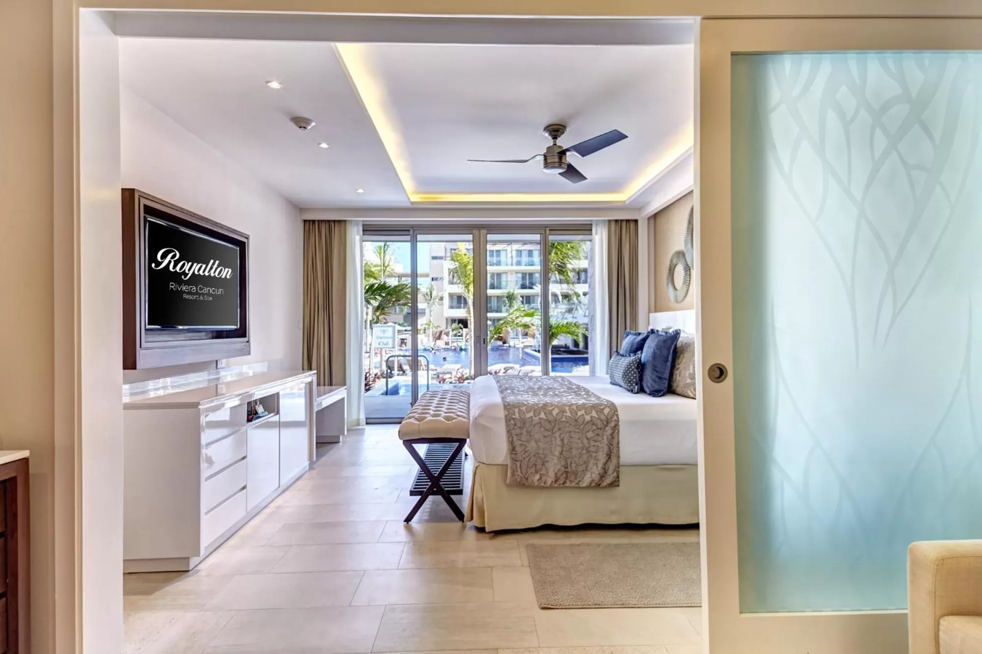 Luxury Junior Suite Swim Out - single occupancy in Royalton Riviera Cancun, An Autograph Collection All-Inclusive Resort & Casino
