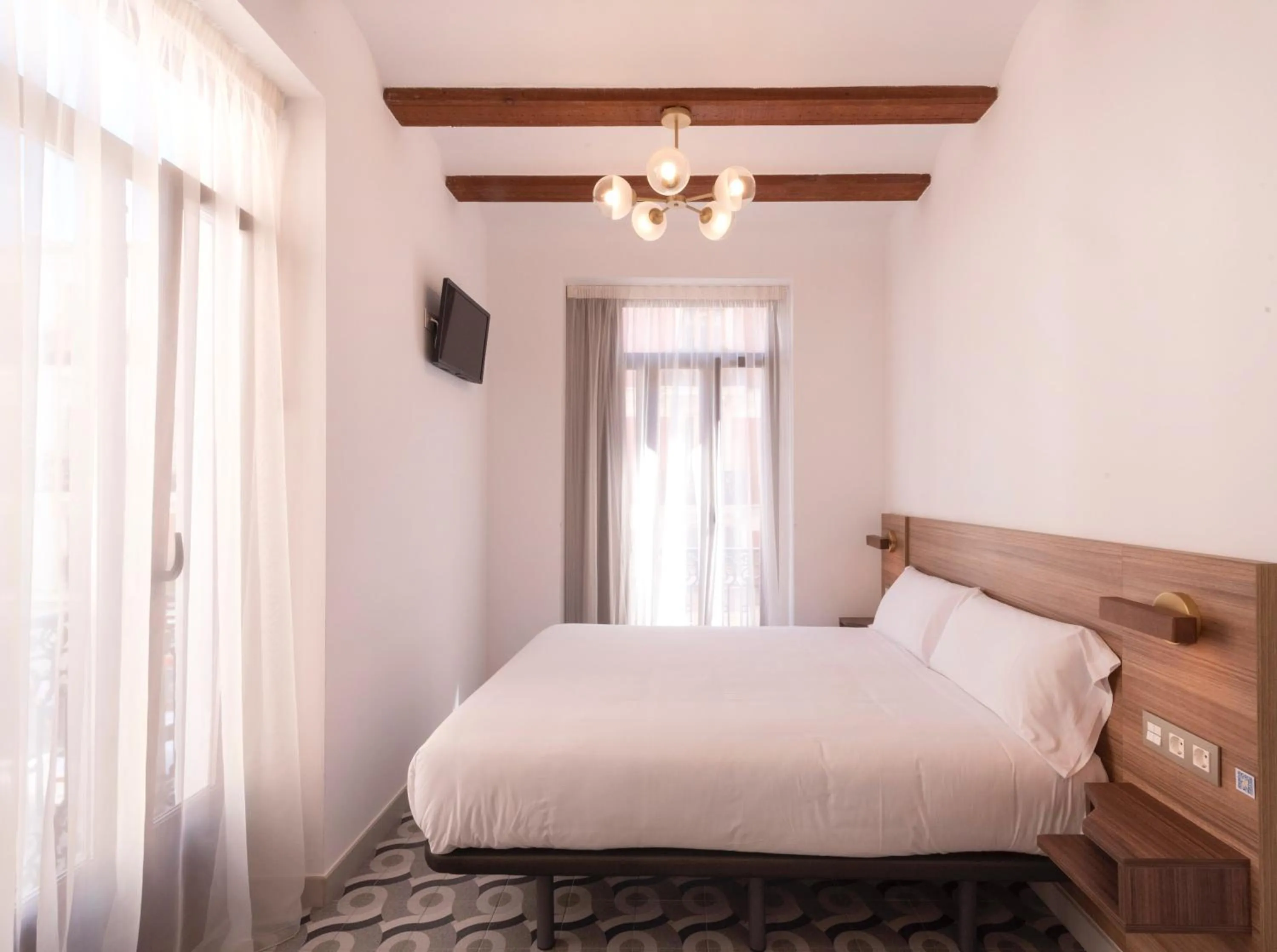 Bedroom, Bed in Hotel 19-30 Valencia