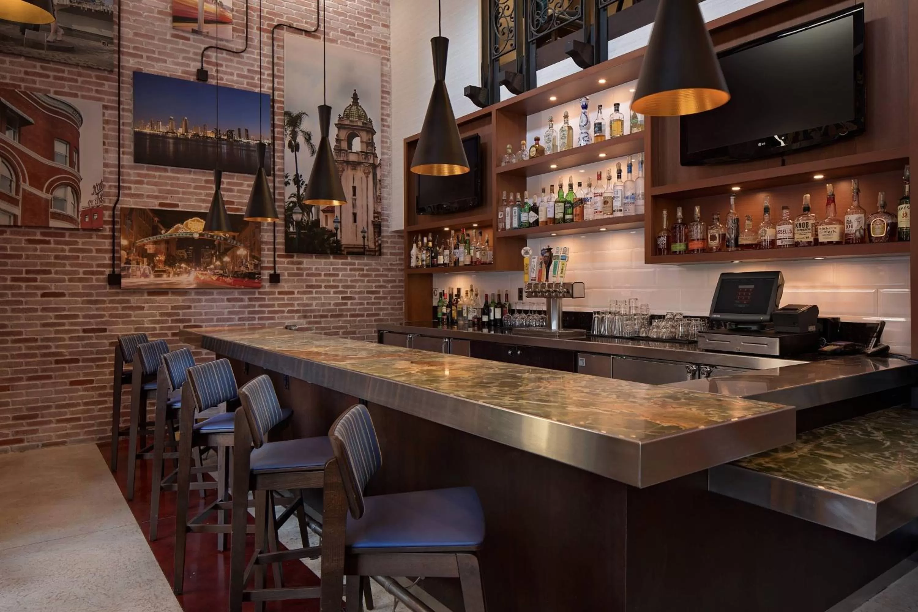 Lounge or bar in Residence Inn by Marriott San Diego Downtown/Gaslamp Quarter