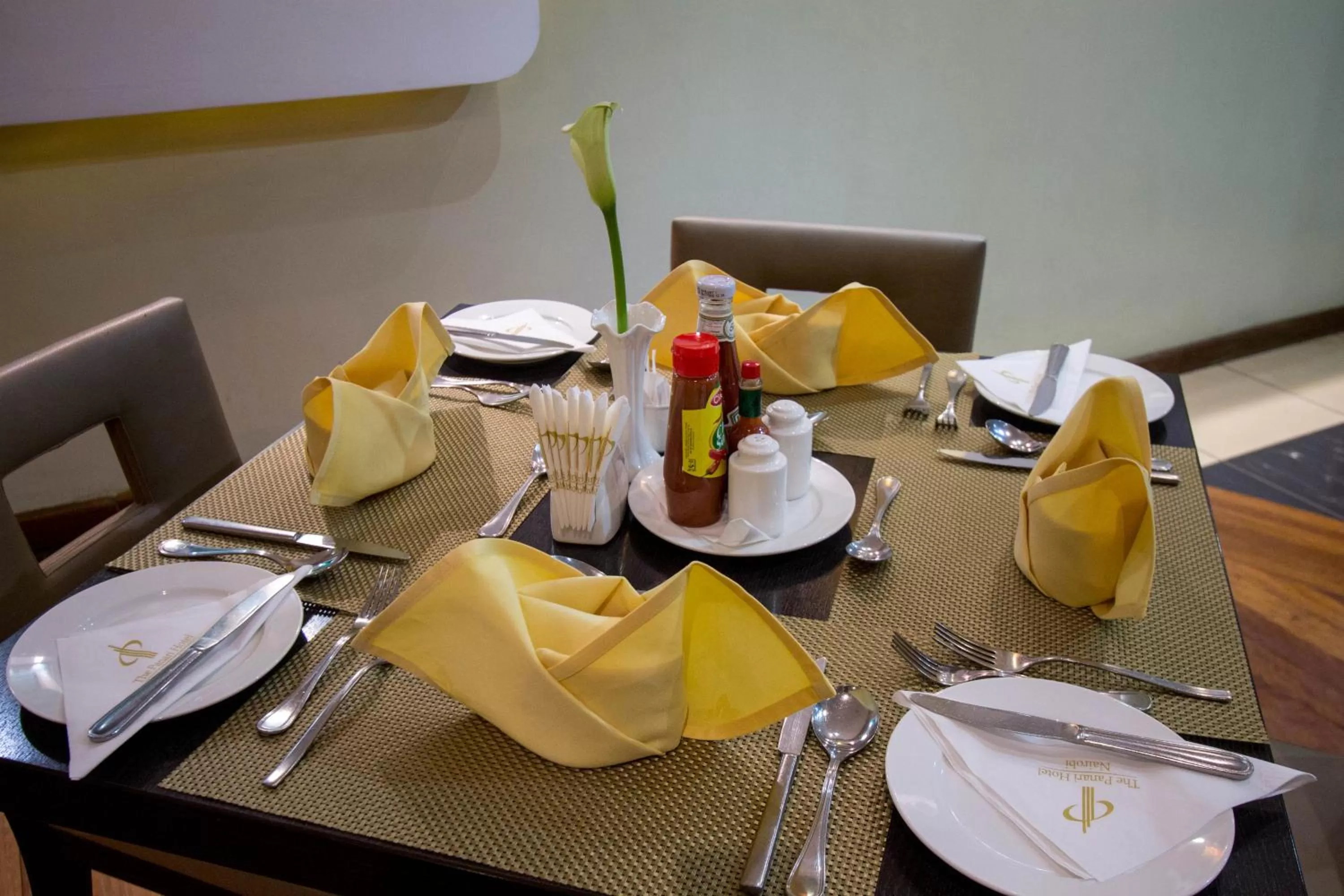 Restaurant/places to eat in The Panari Hotel - Near Jomo Kenyatta International Airport