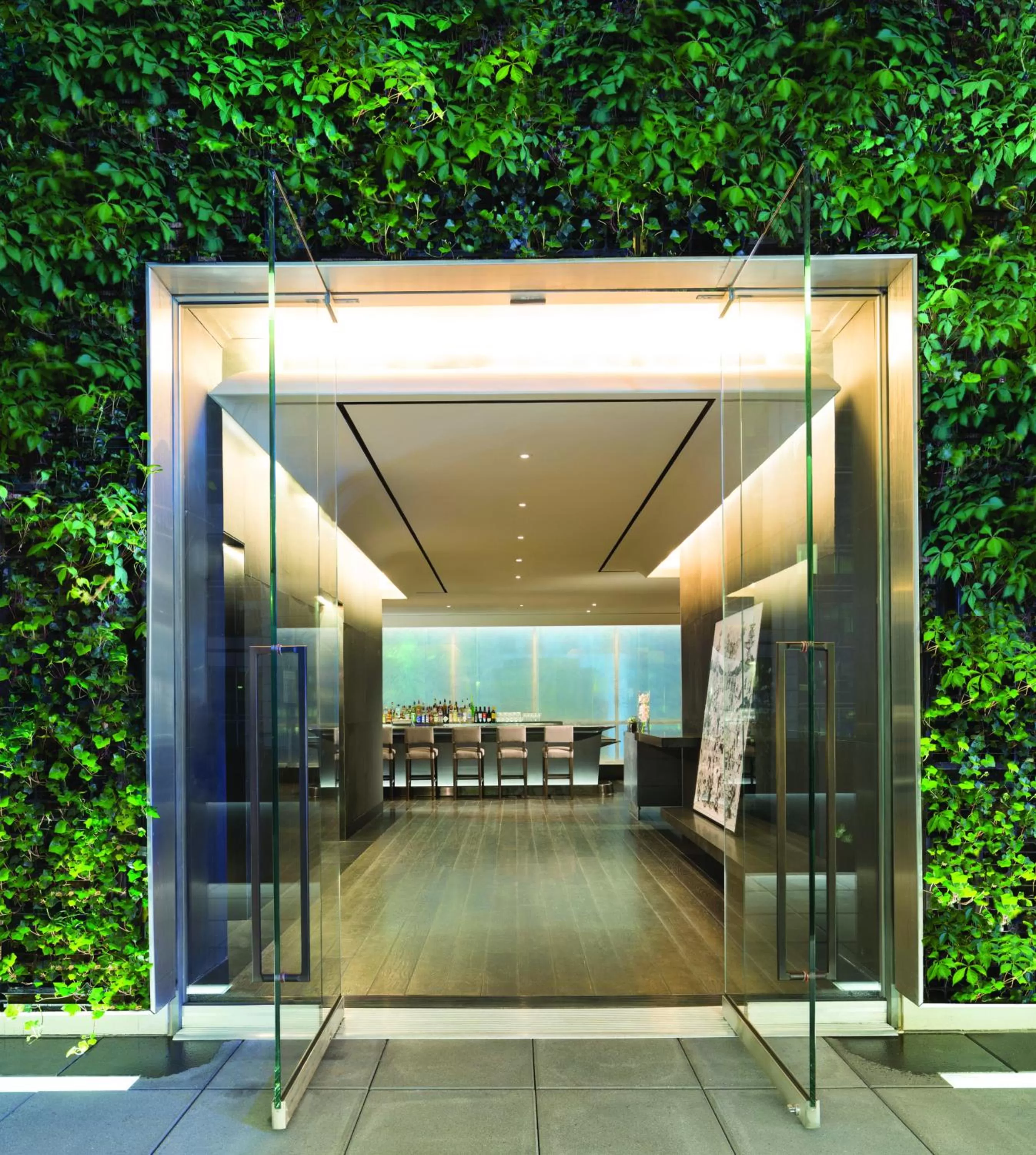 Facade/entrance in The Knickerbocker