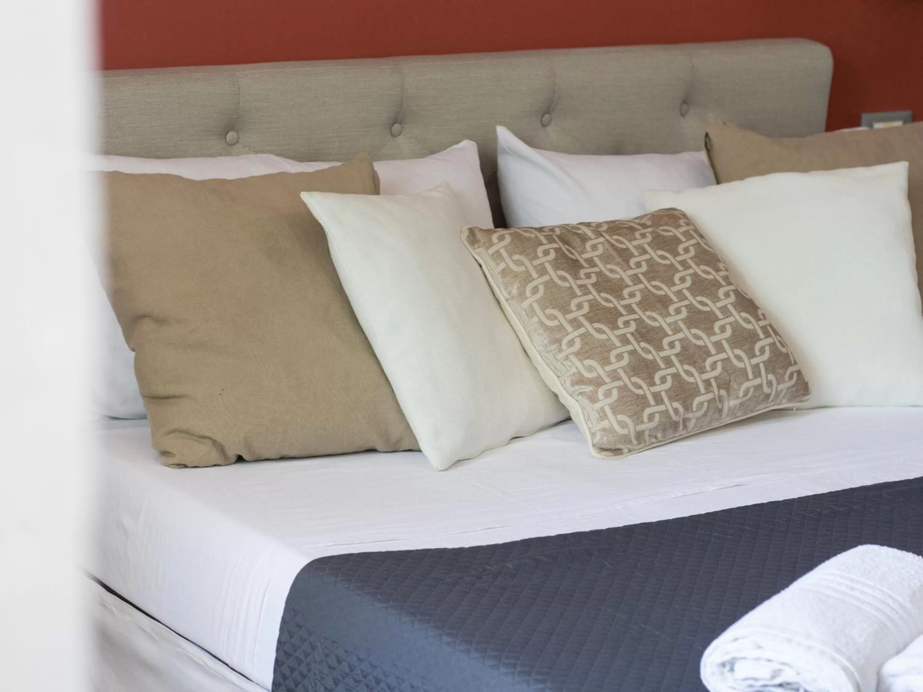 Bed in Mirage Place B&B