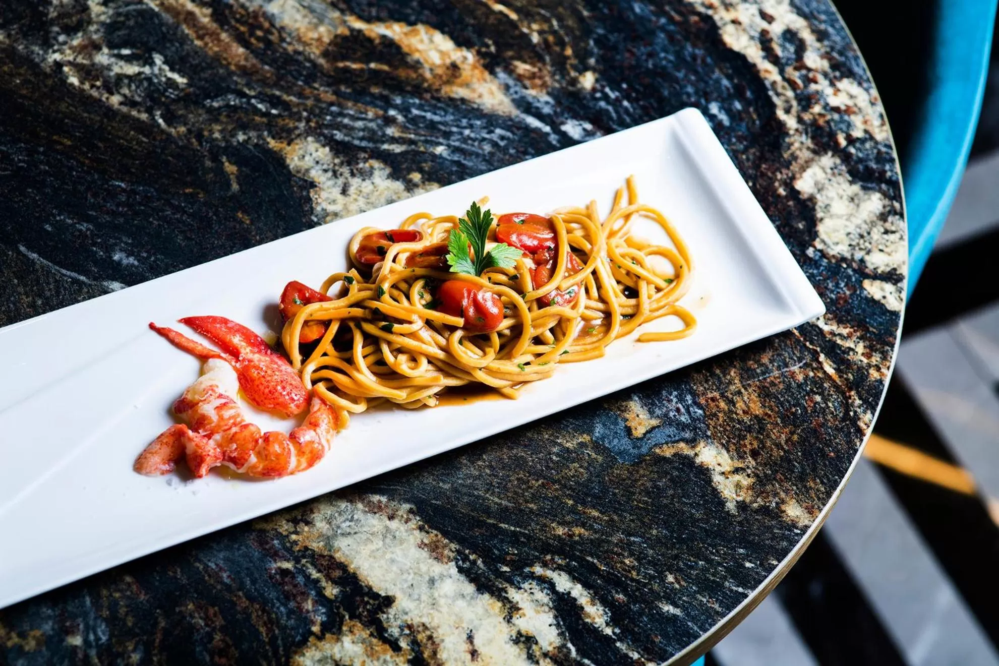 Restaurant/places to eat in Hotel 87 eighty-seven - Maison d'Art Collection