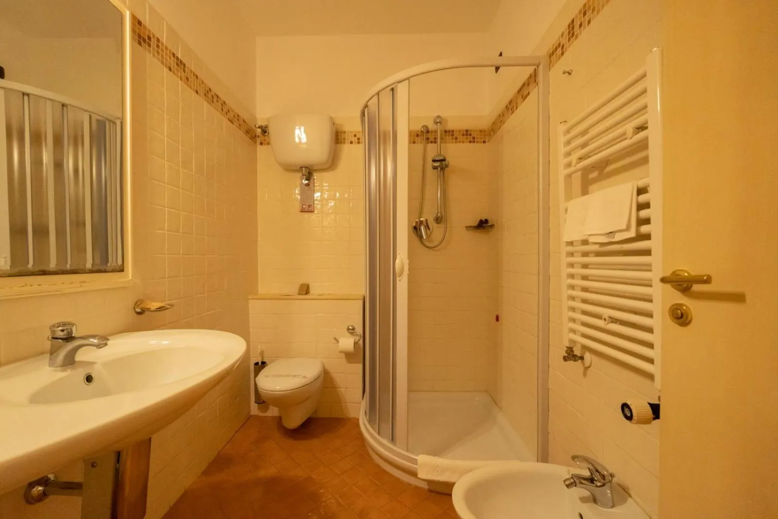 Bedroom in Hotel Ristorante Vecchia Vibo