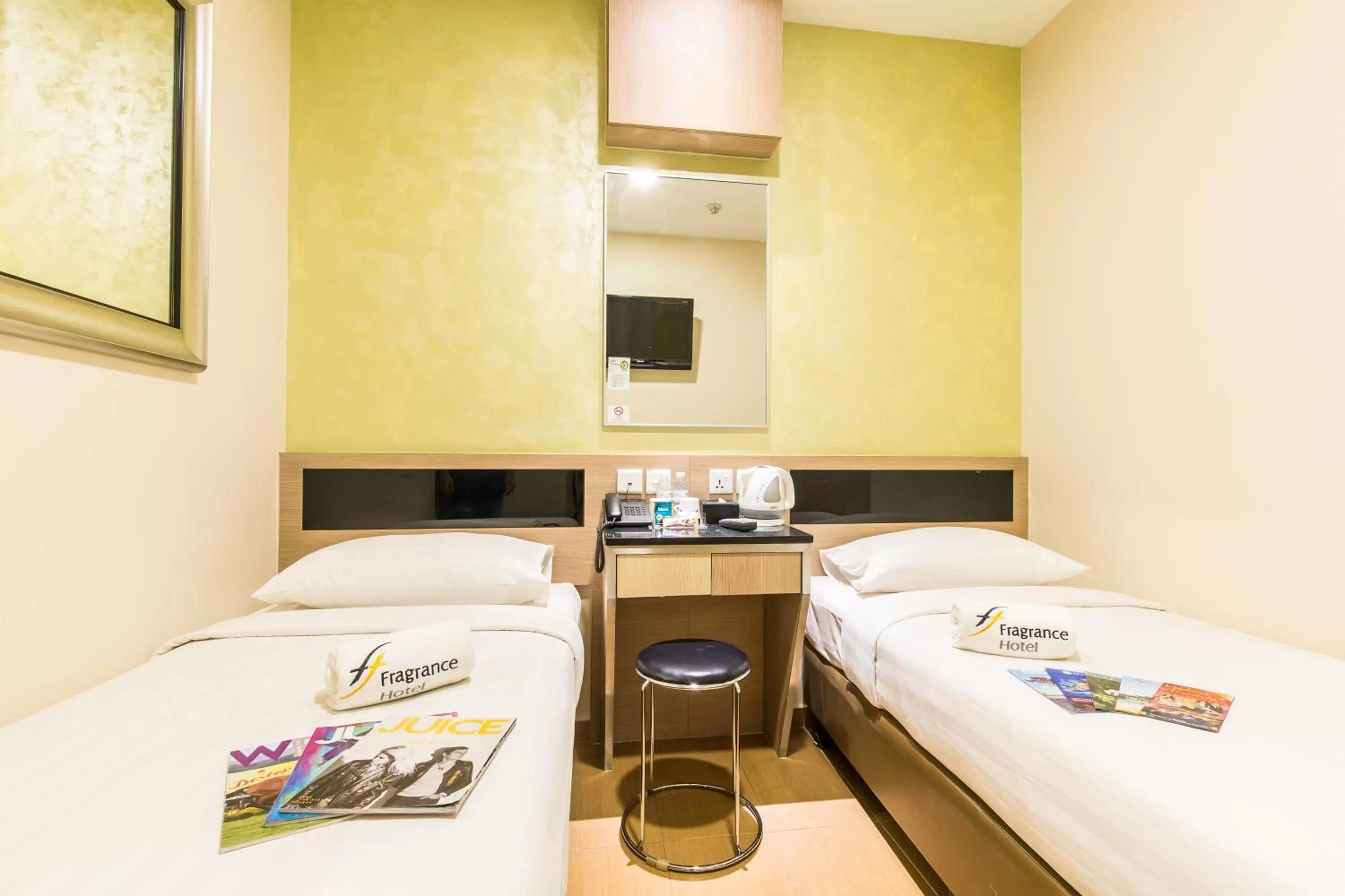 Photo of the whole room, Bed in Fragrance Hotel - Ocean View