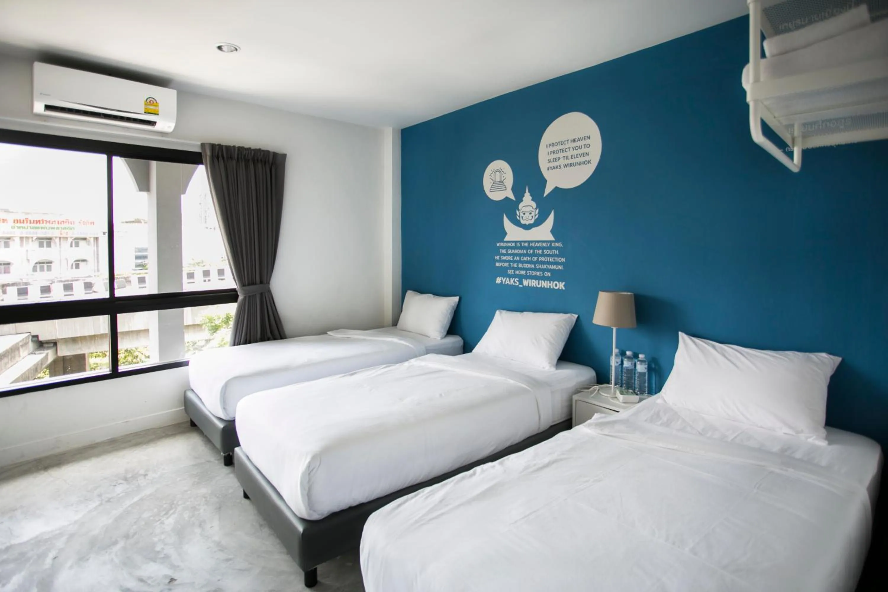 Bedroom, Bed in Yaks House Hostel