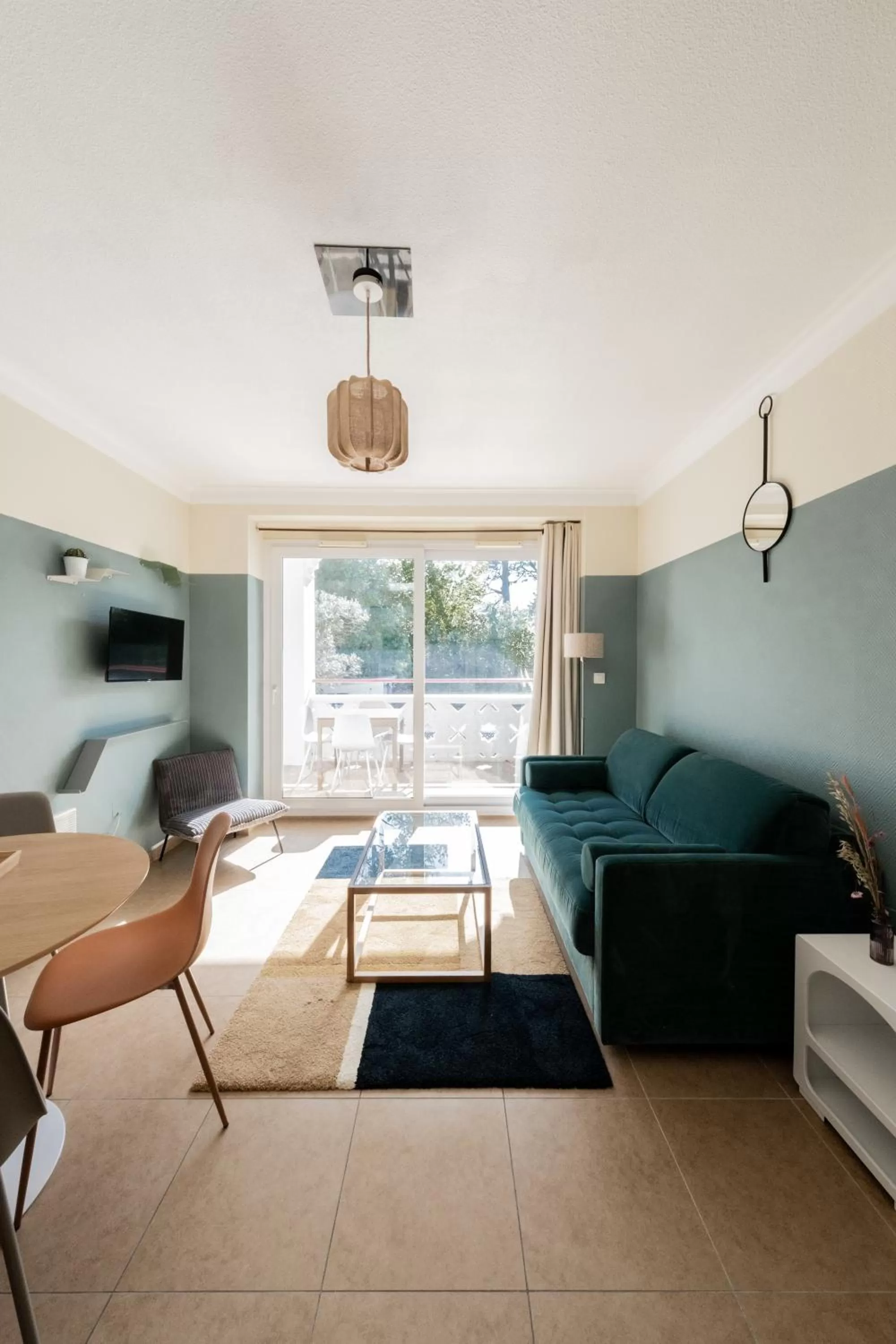 Seating Area in Résidence Chateau d'Acotz - Avec piscine à 600m des plages à Saint-Jean-de-Luz