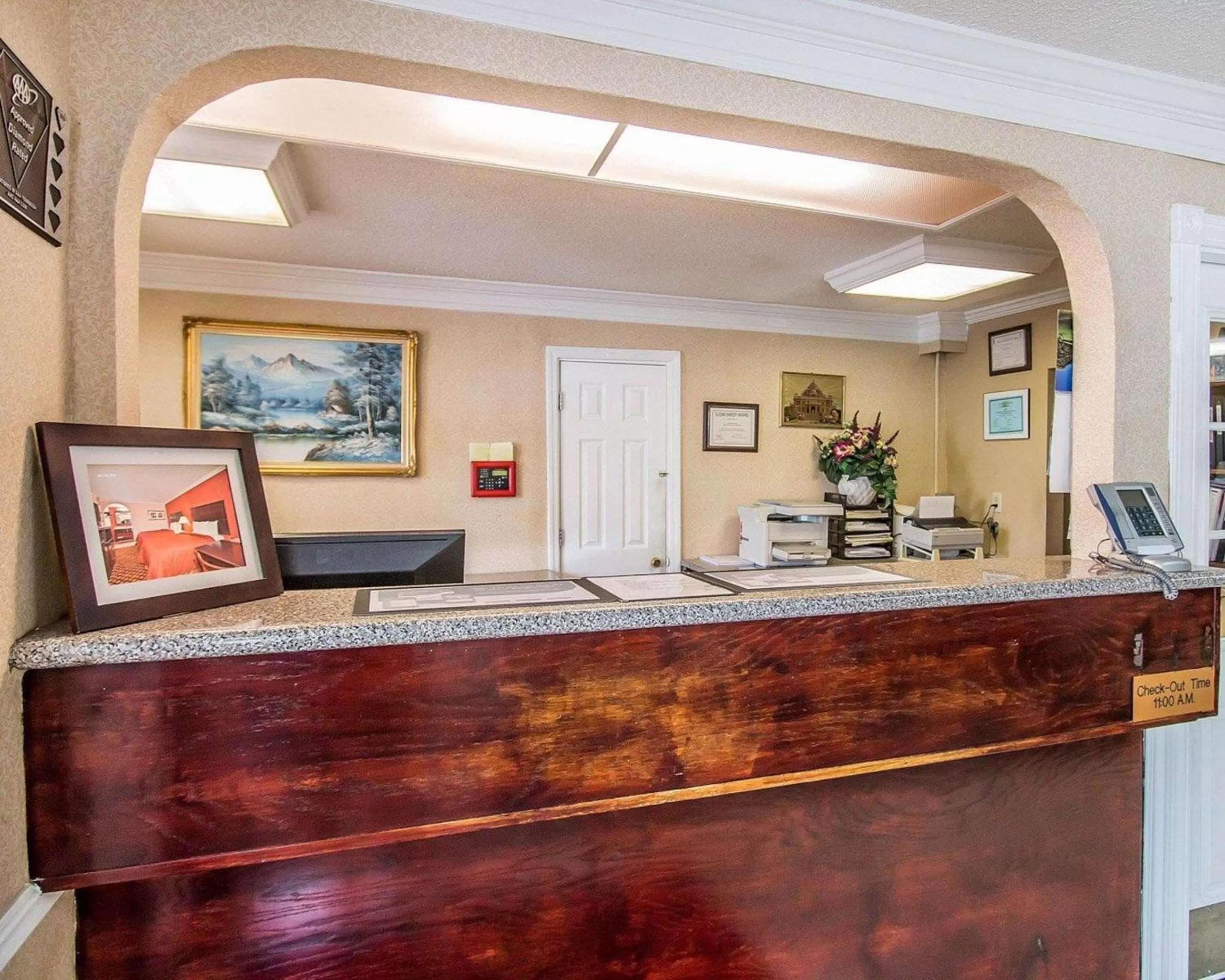 Lobby or reception in Econo Lodge Richmond Hill