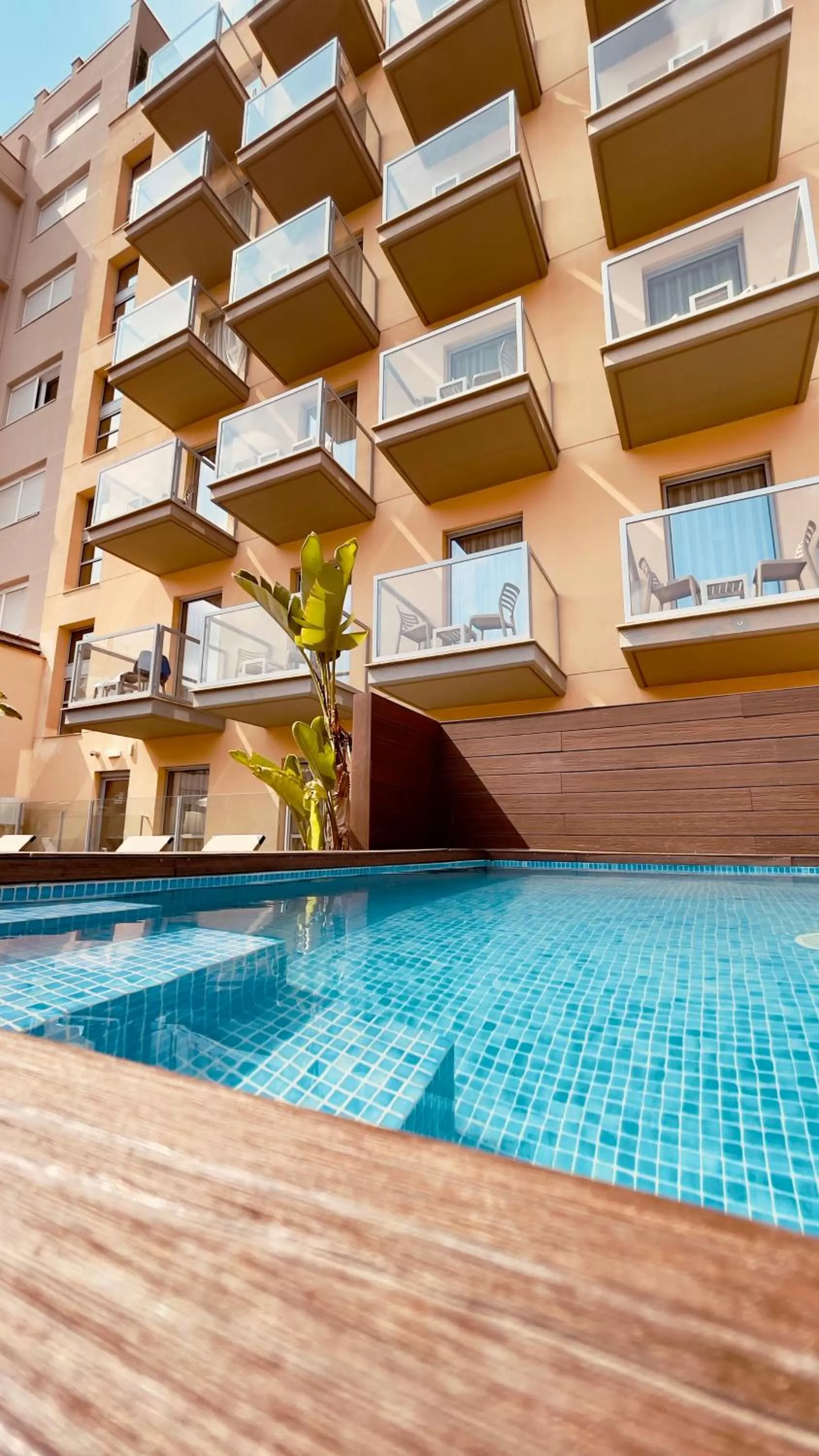 Solarium in Arya Stadium Hotel