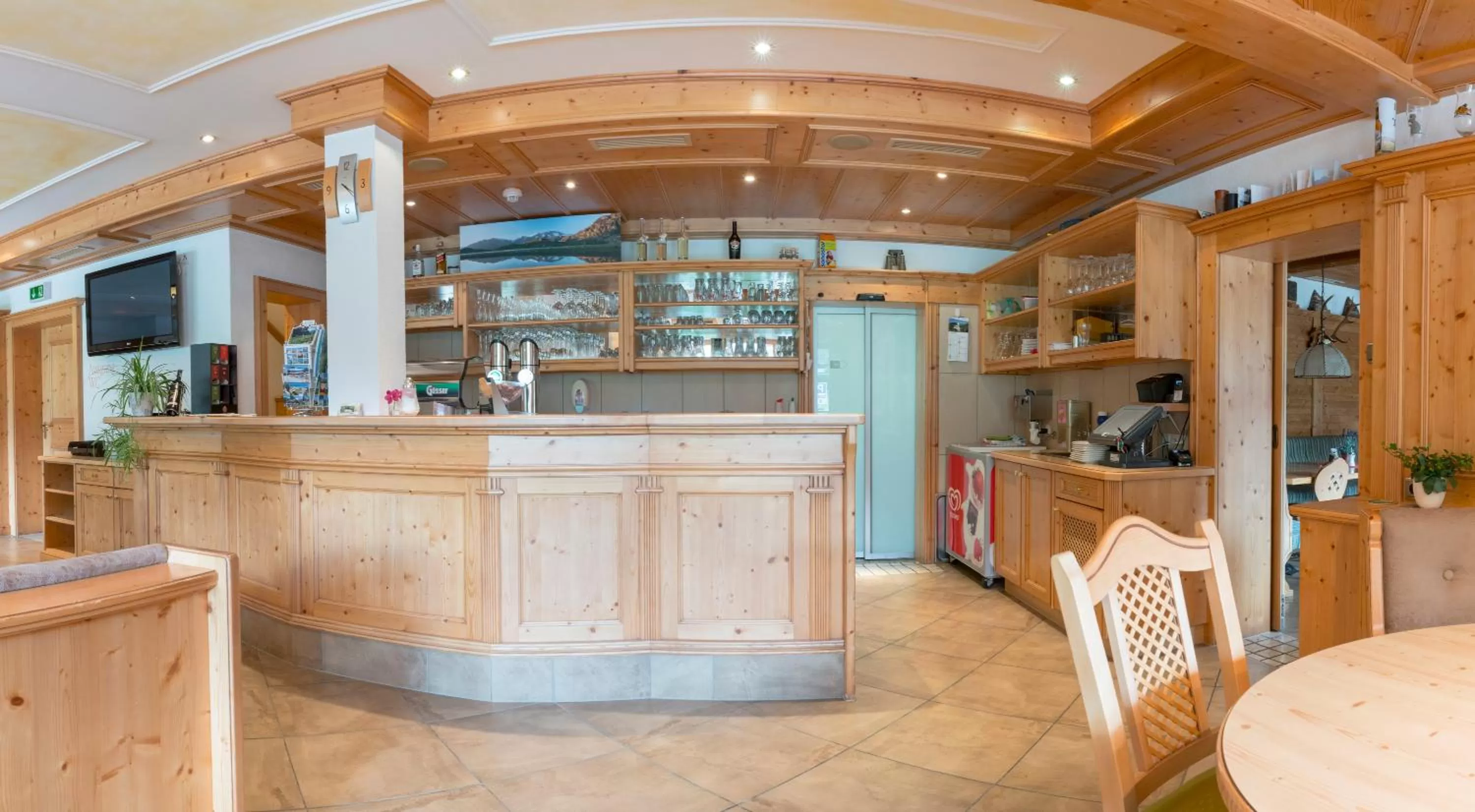 Restaurant/places to eat in Gasthof Sportalm