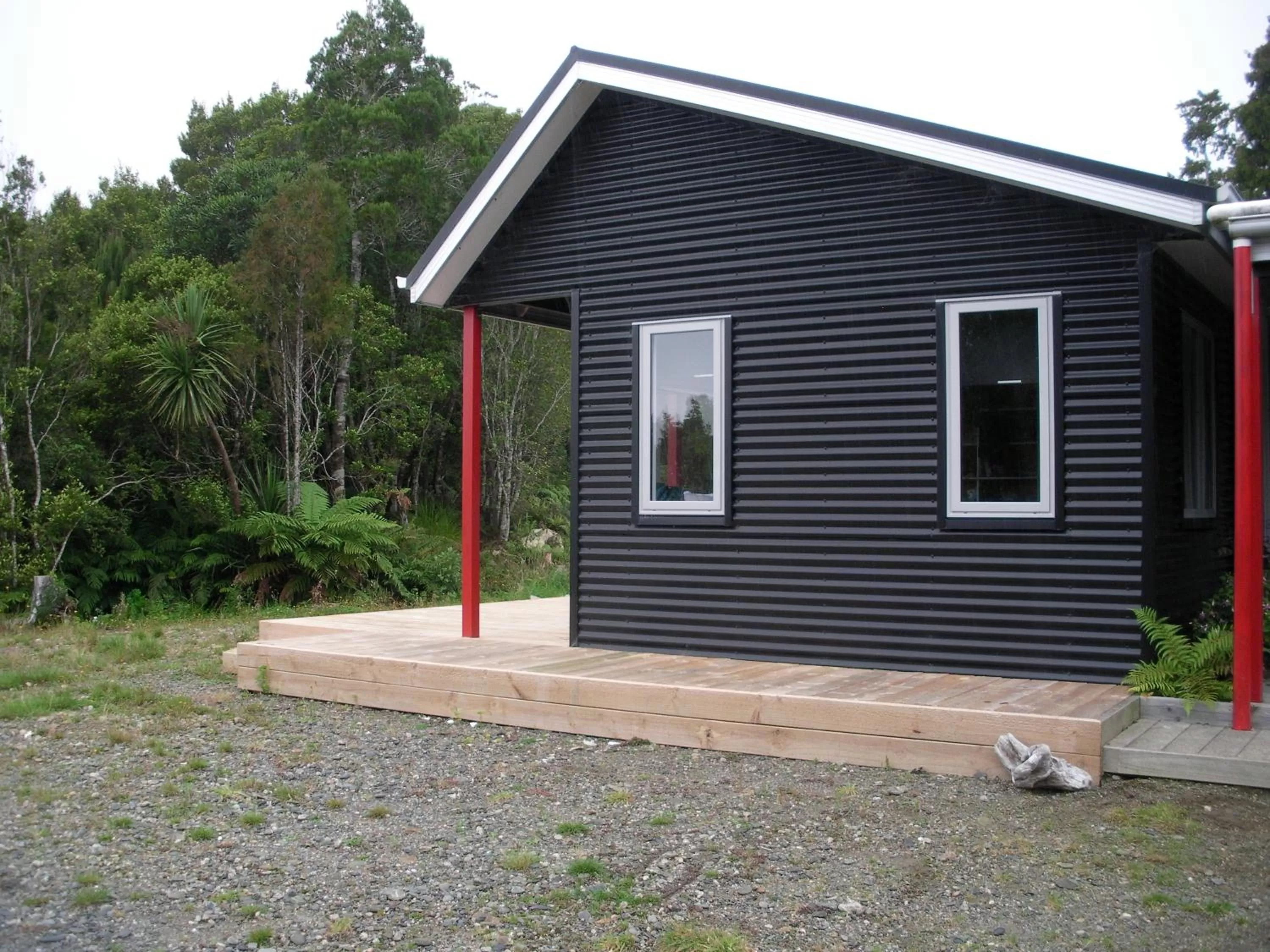 Patio, Property Building in Mahinapua Retreat B&B