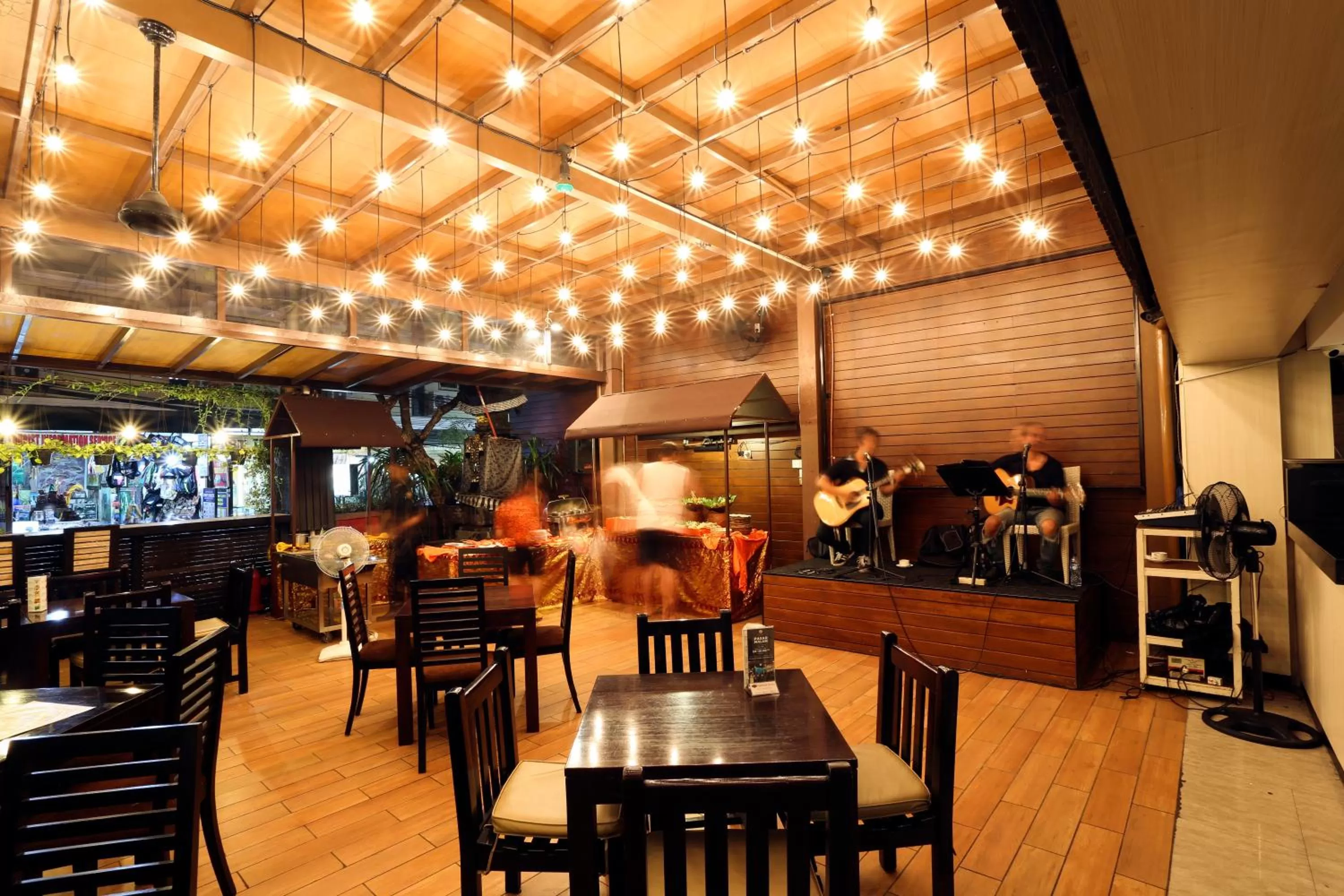 Restaurant/places to eat in The Sun Hotel & Spa Legian