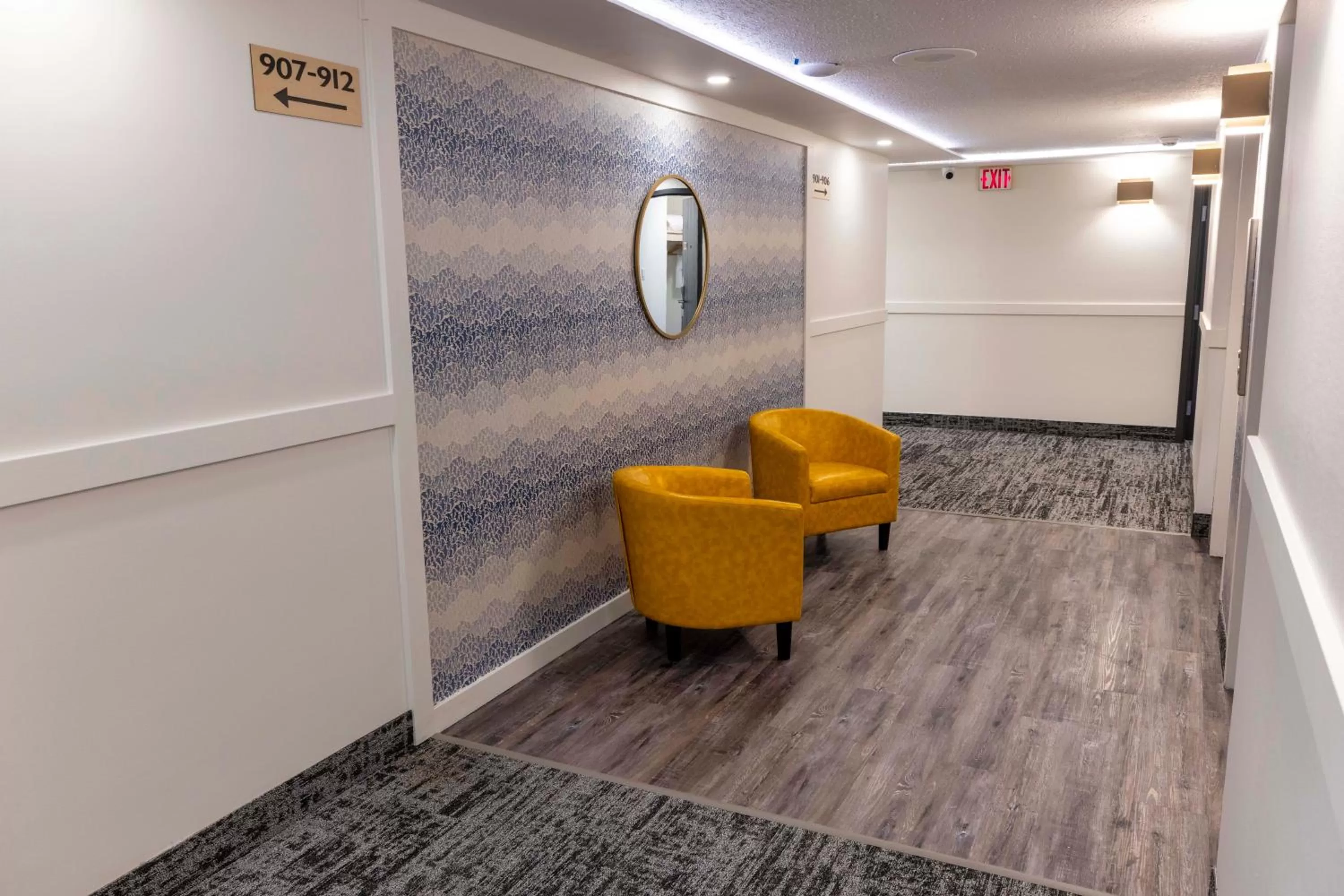 Seating area in Highliner Hotel