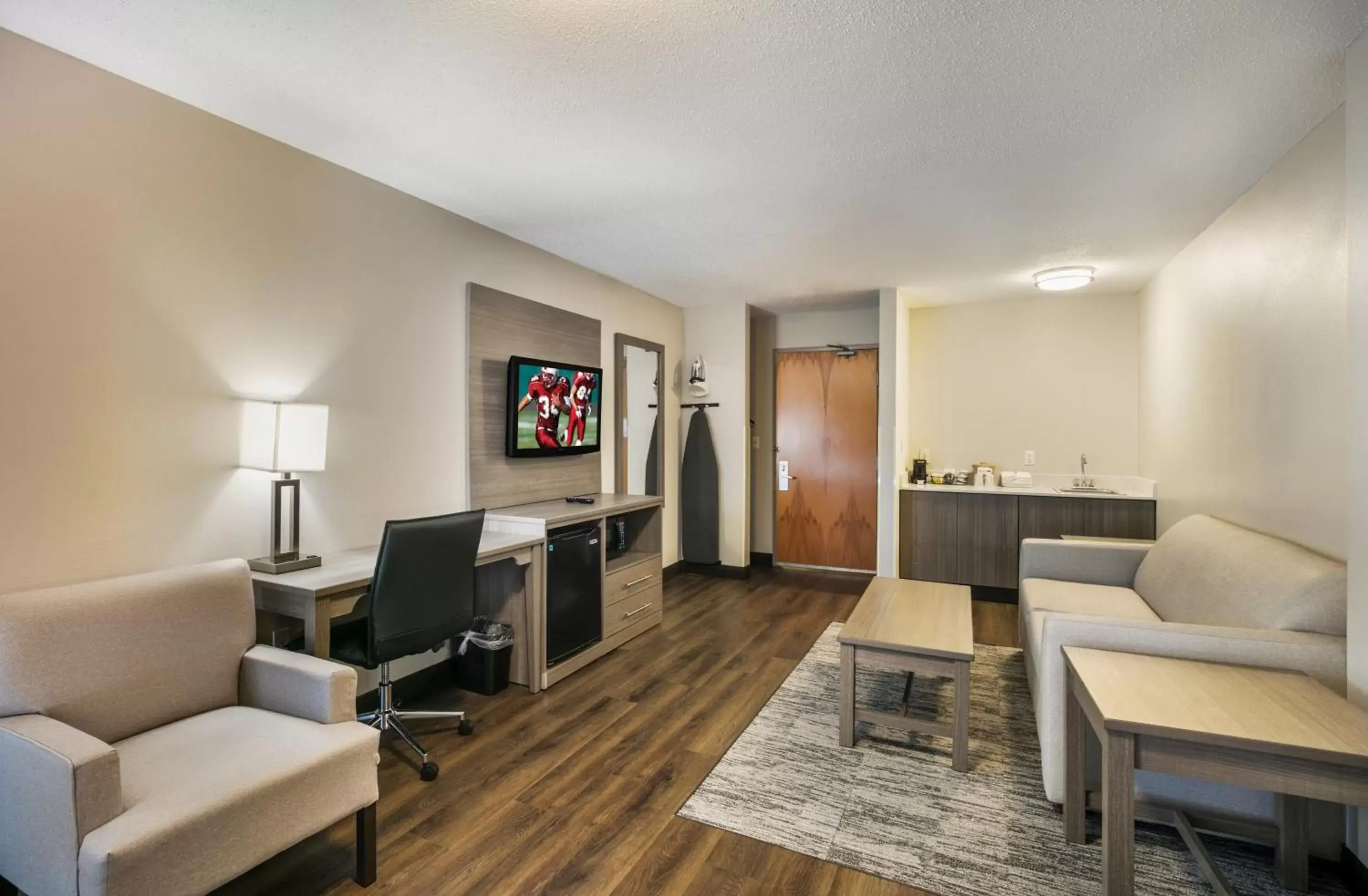 Suite King Room with Sofa Bed Disability Access Smoke Free in Red Roof Inn PLUS+ Boston - Logan Suite King Room with Sofa Bed Disability Access Smoke Free in Red Roof Inn PLUS+ Boston - Logan