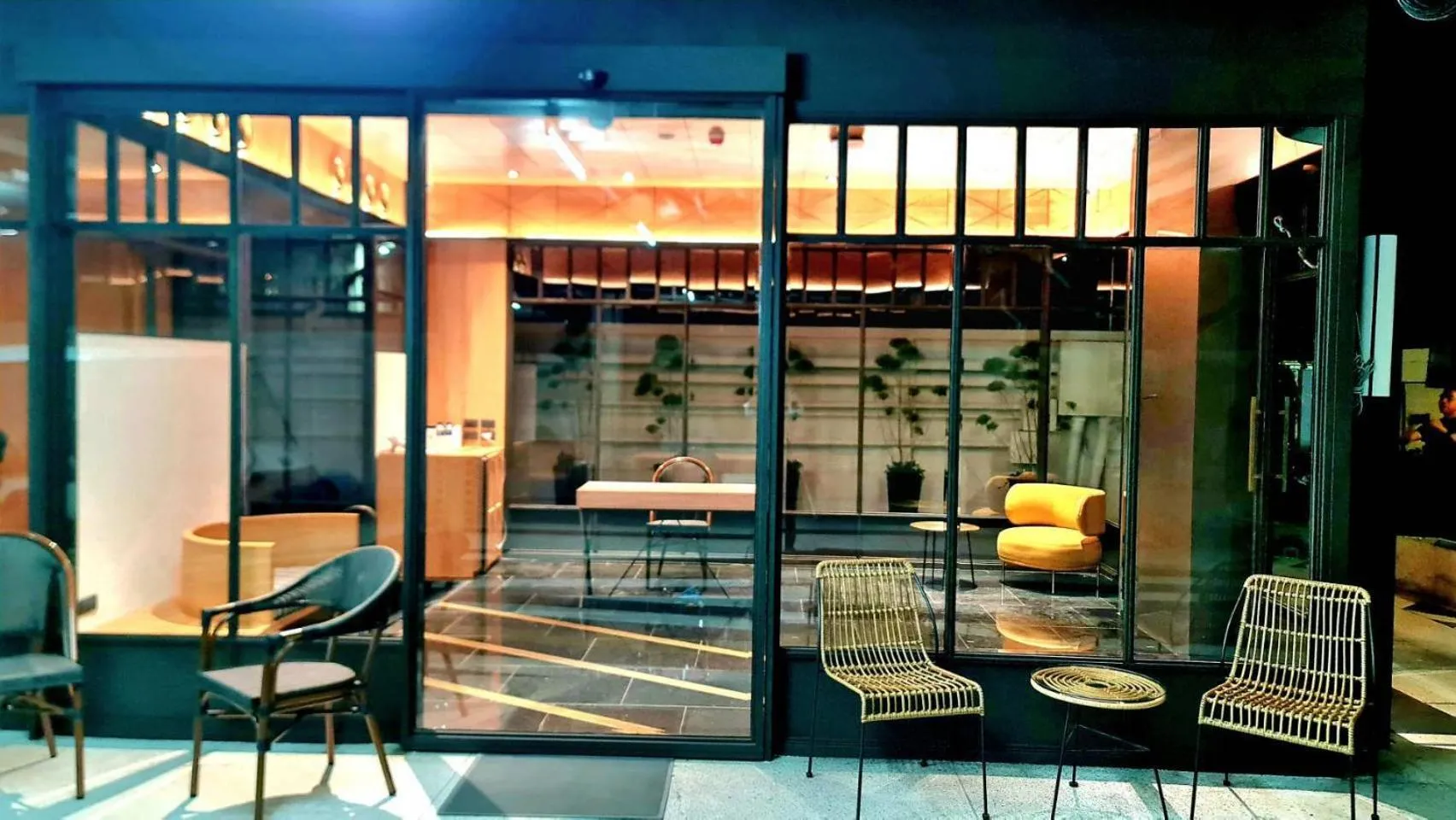 Seating area in The SACHA Apart-Hotel Thonglor