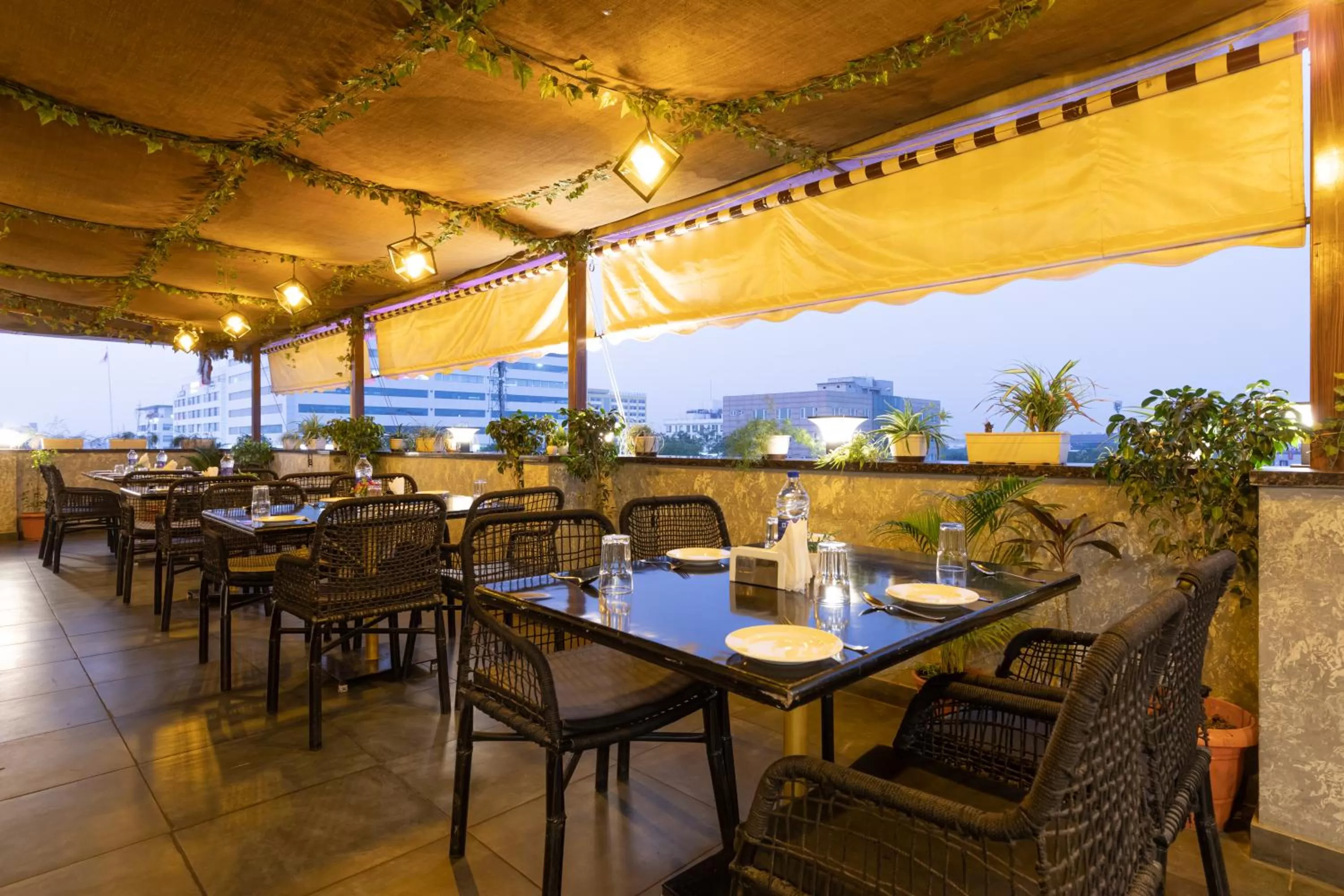 Restaurant/places to eat in The Grand Shaurya