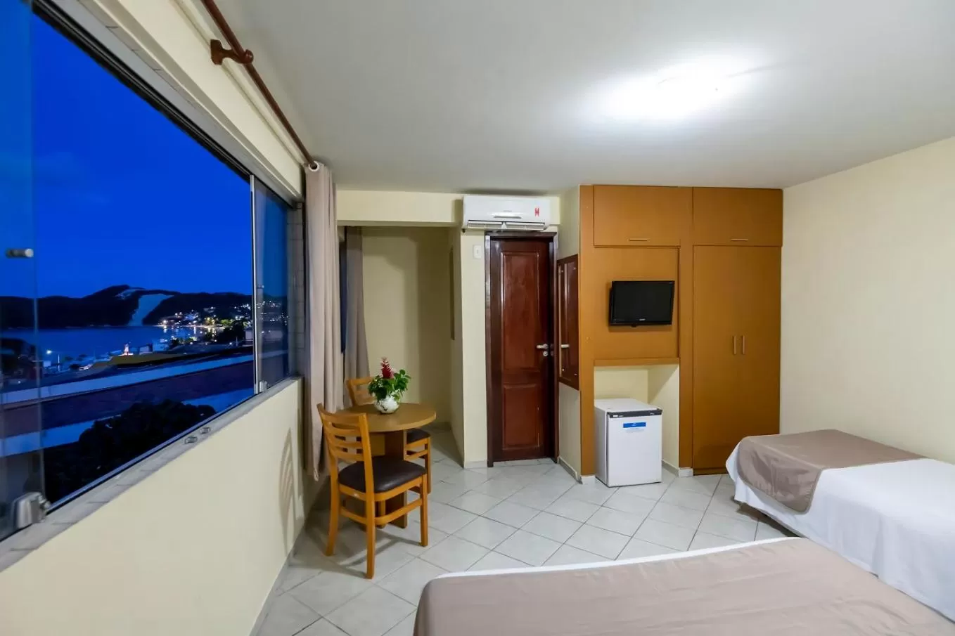 Photo of the whole room, Bed in Rede Andrade Bello Mare