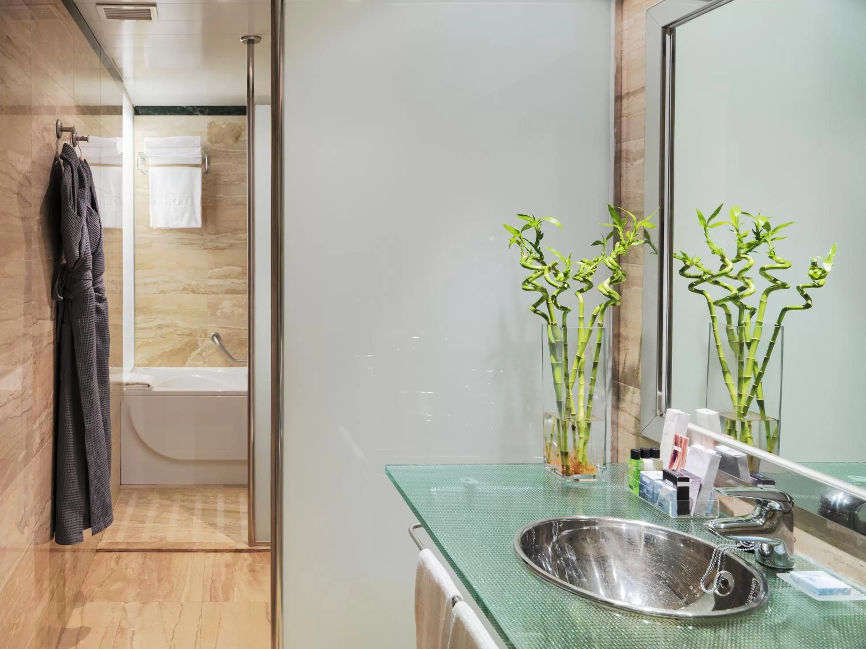 Bathroom in H10 Marina Barcelona