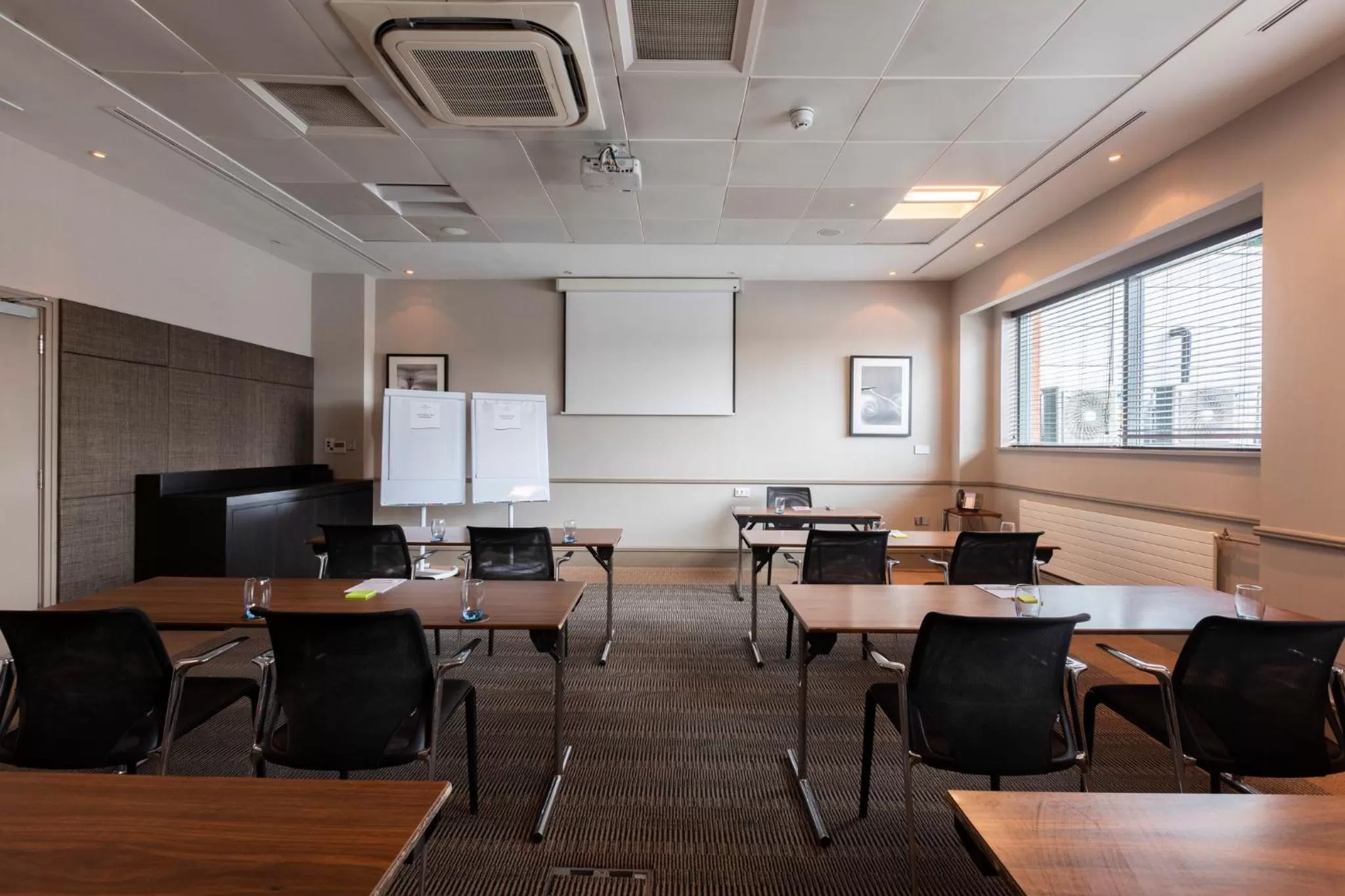 Meeting/conference room in Crowne Plaza Birmingham NEC by IHG