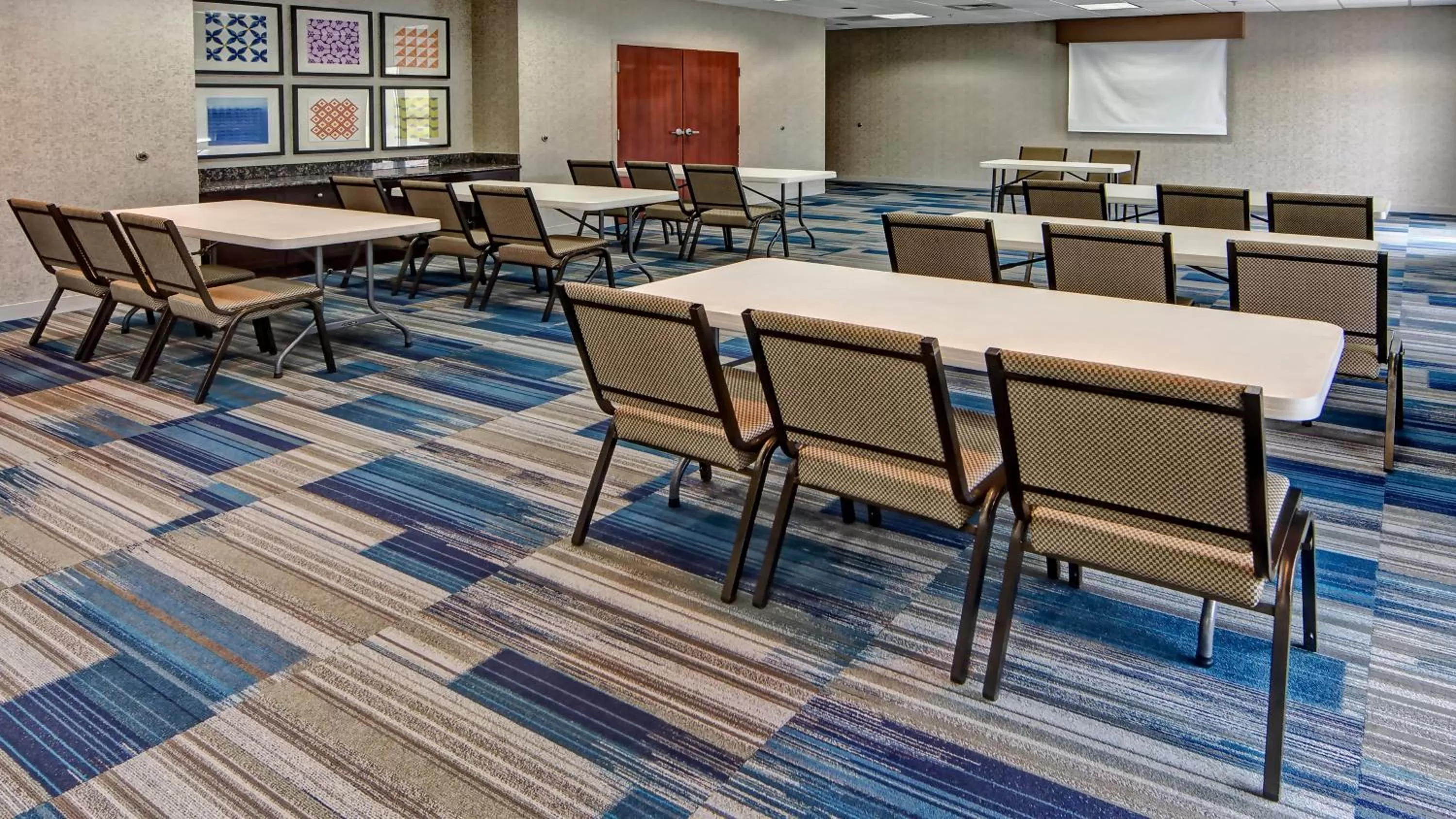 Meeting/conference room in Holiday Inn Express & Suites Cookeville by IHG