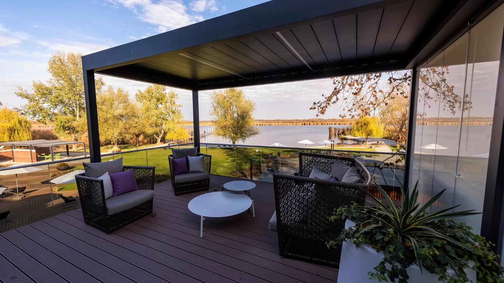 Balcony/Terrace in Donautica Hotel & Restaurant