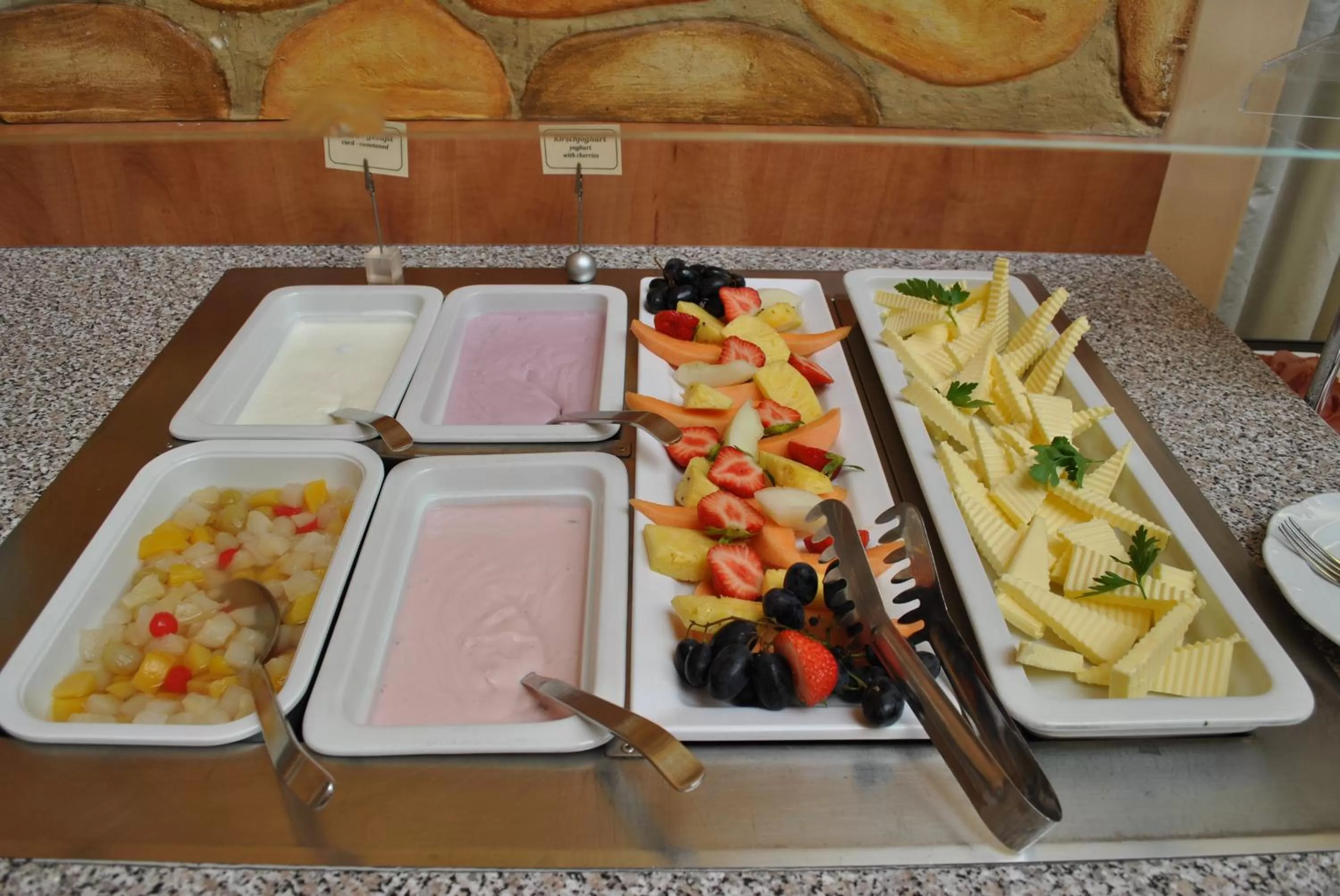 Buffet breakfast in Hotel Paulsen