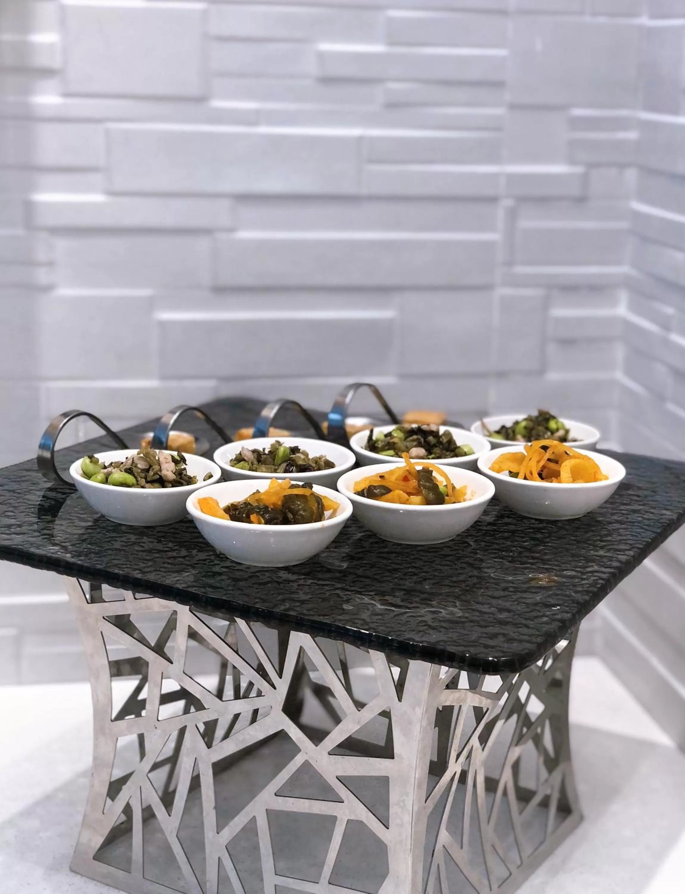 Breakfast in Shanghai JOYFUL YARD Hotel-Free shuttle bus to Pudong Airport and Disneyland