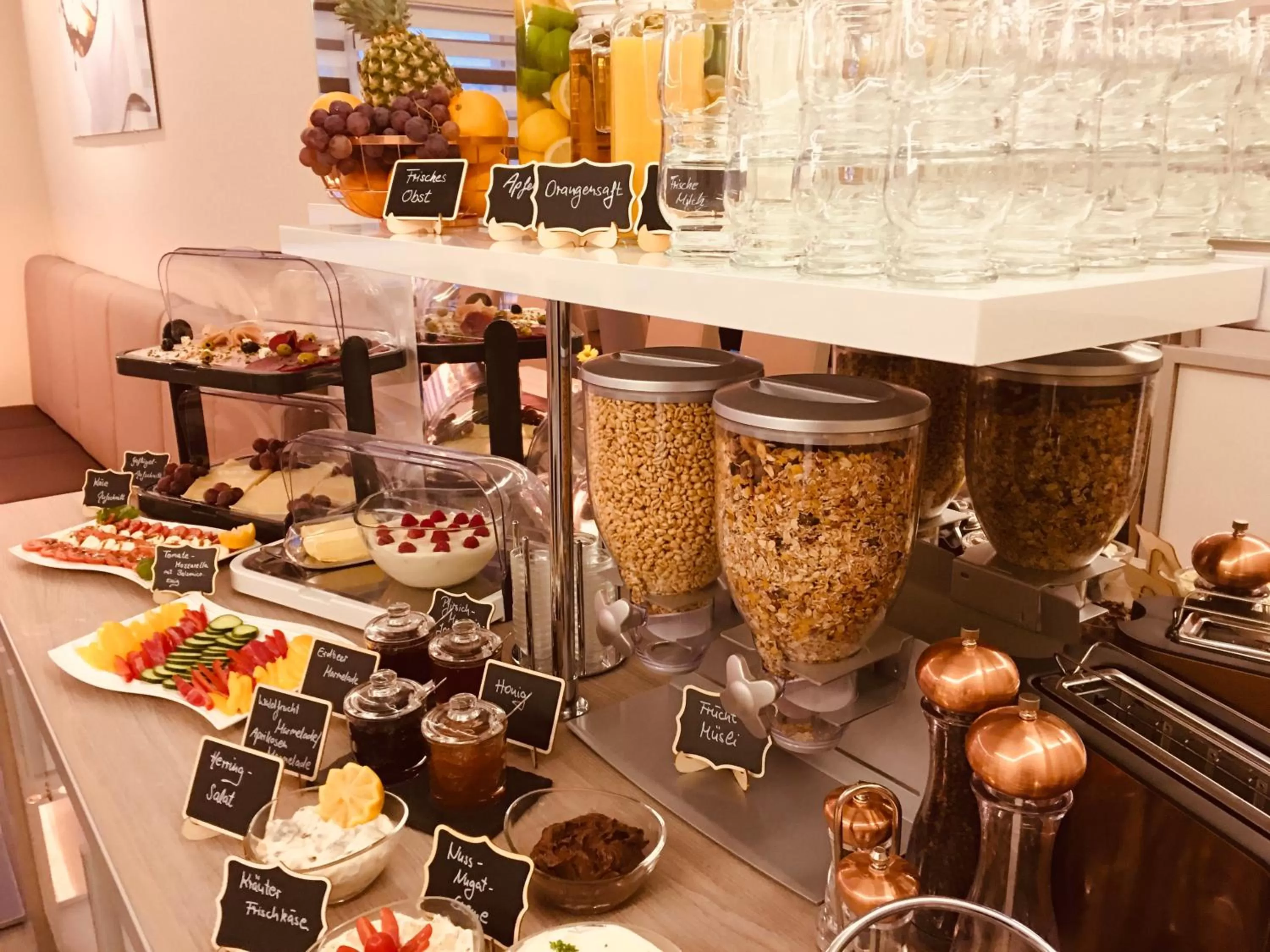 Breakfast in Hotel Glinde